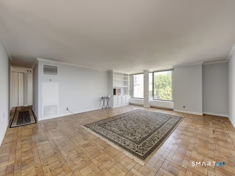 1 Gold 7e Street Property Photo 10