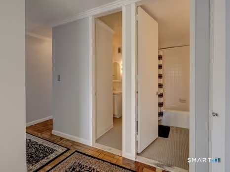 1 Gold 7e Street Property Photo 18