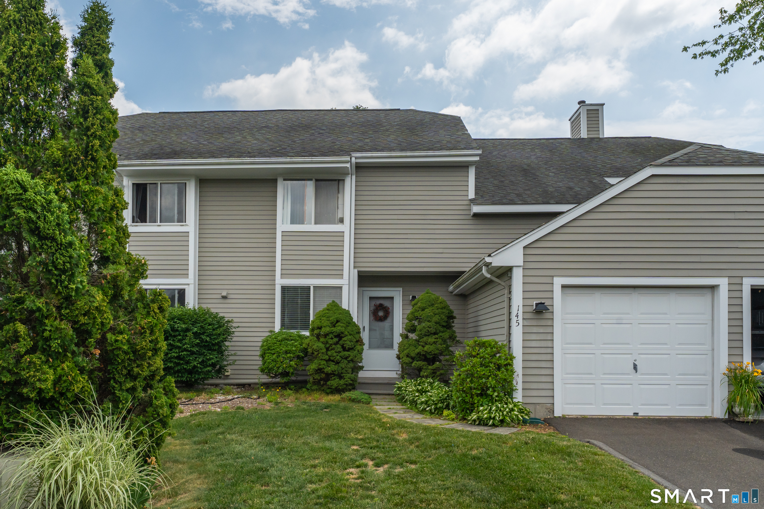 675 Townsend 145 Avenue Property Photo 1