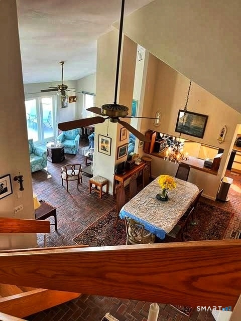 24 Nauyaug Point Road Property Photo 5