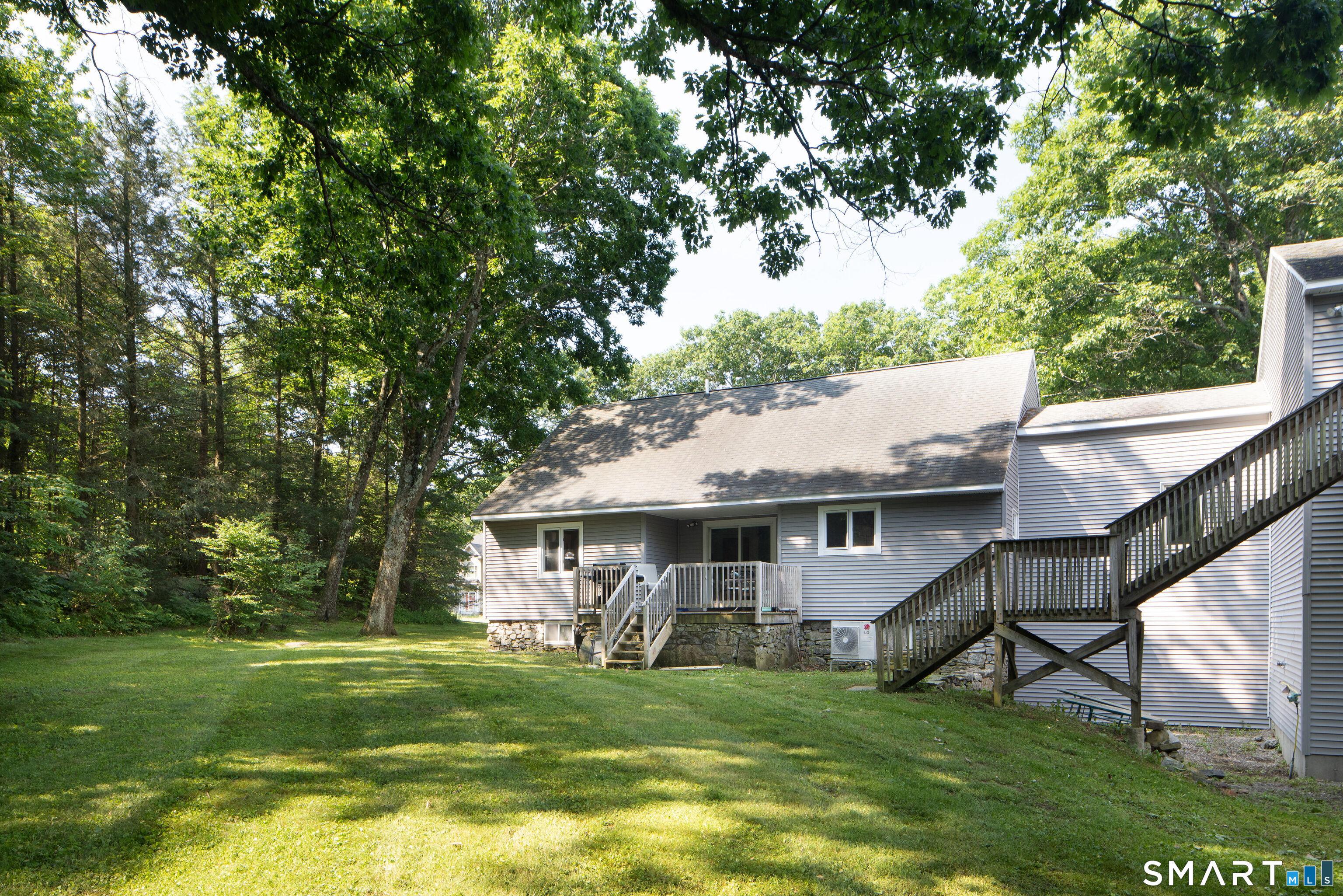 155 Winchester Road Property Photo 3