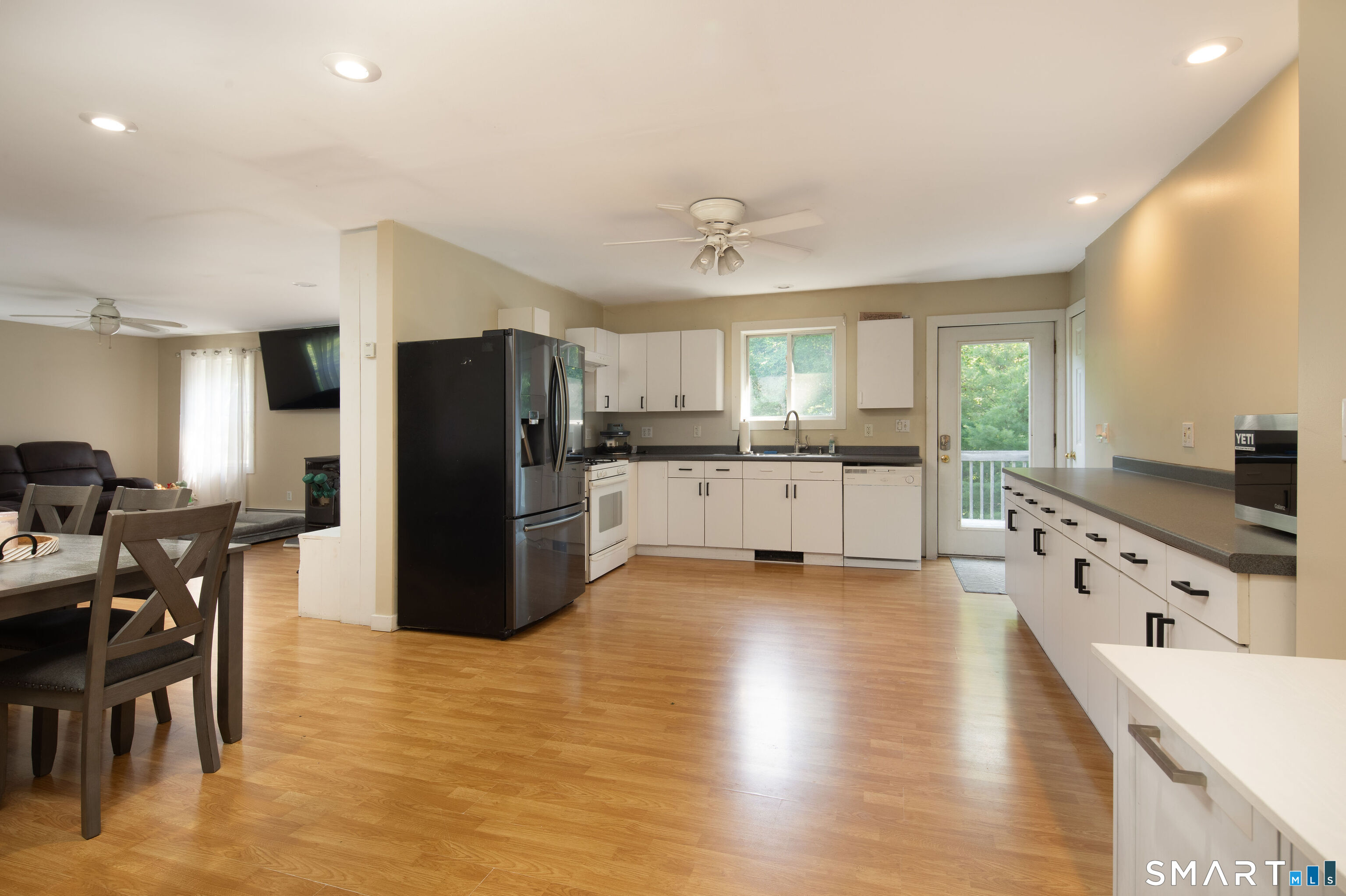 155 Winchester Road Property Photo 8