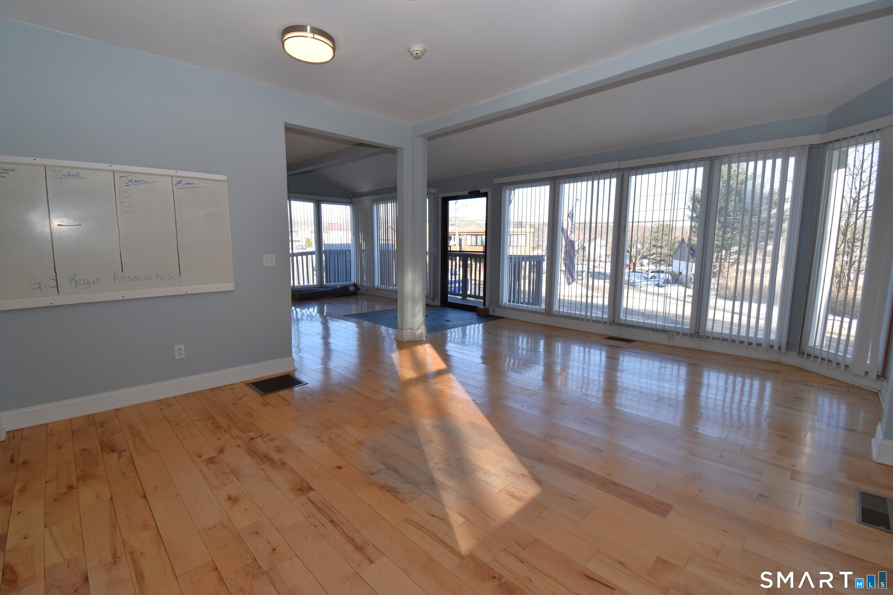 447 Wolcott Street Property Photo 2