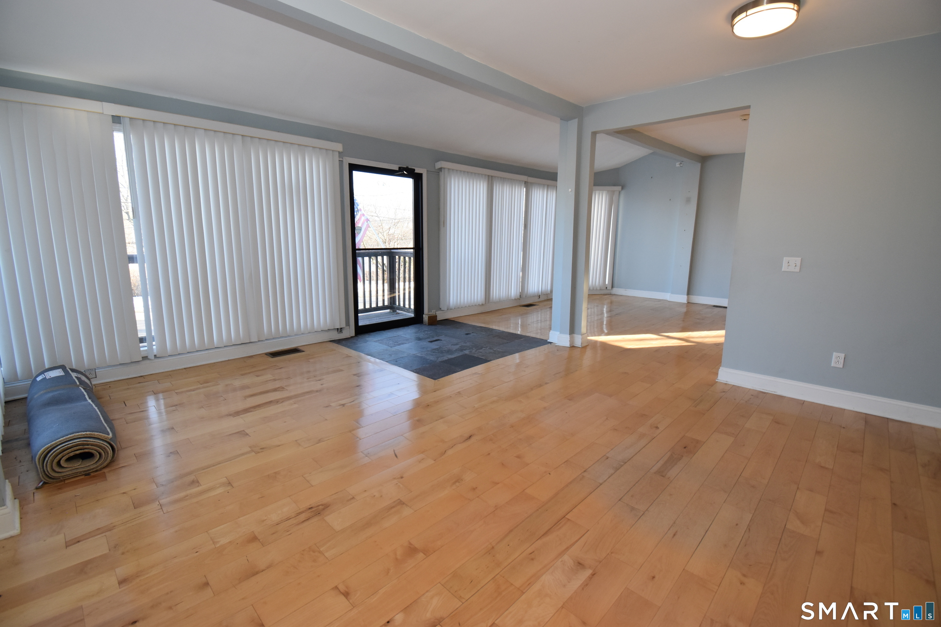 447 Wolcott Street Property Photo 3