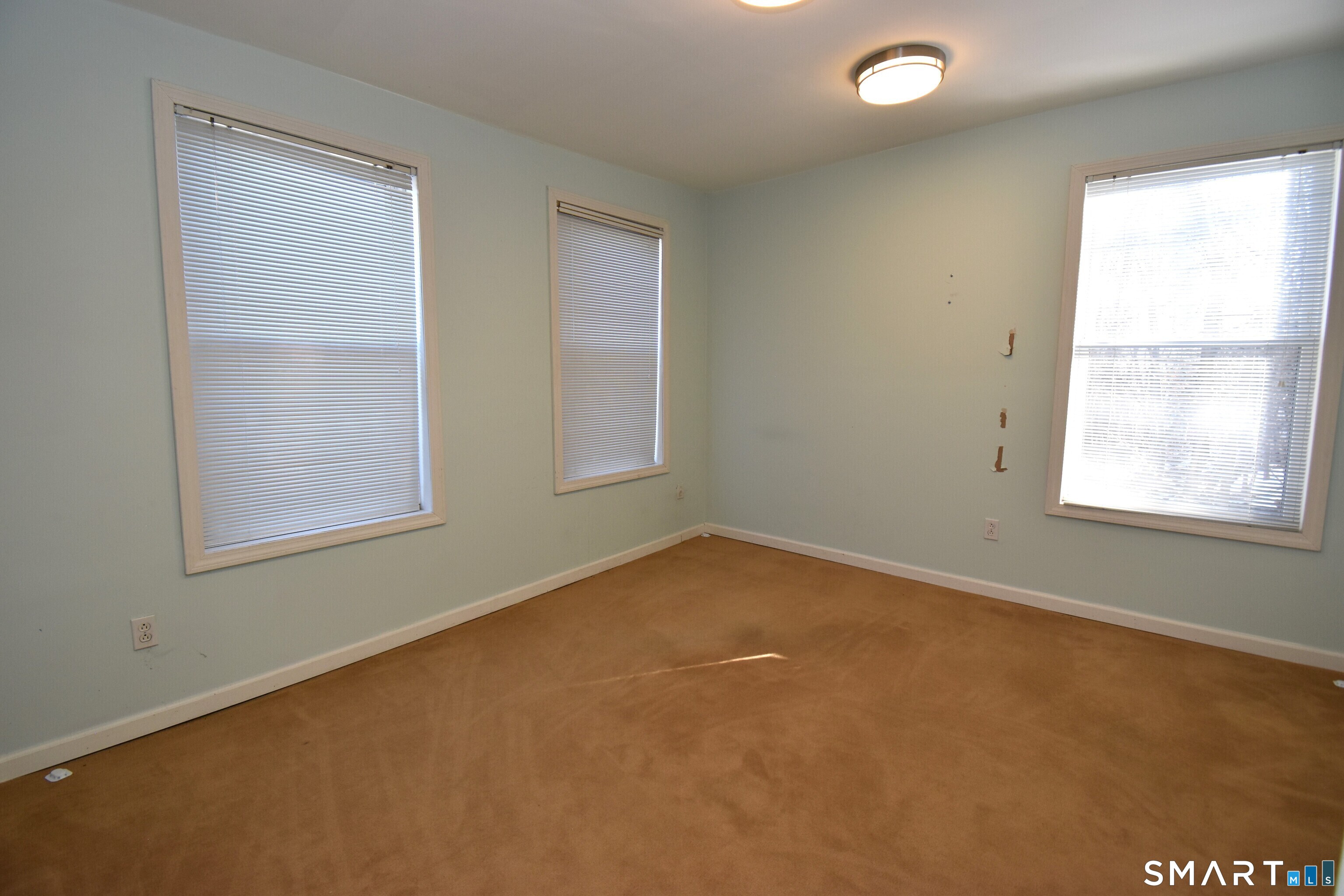 447 Wolcott Street Property Photo 11