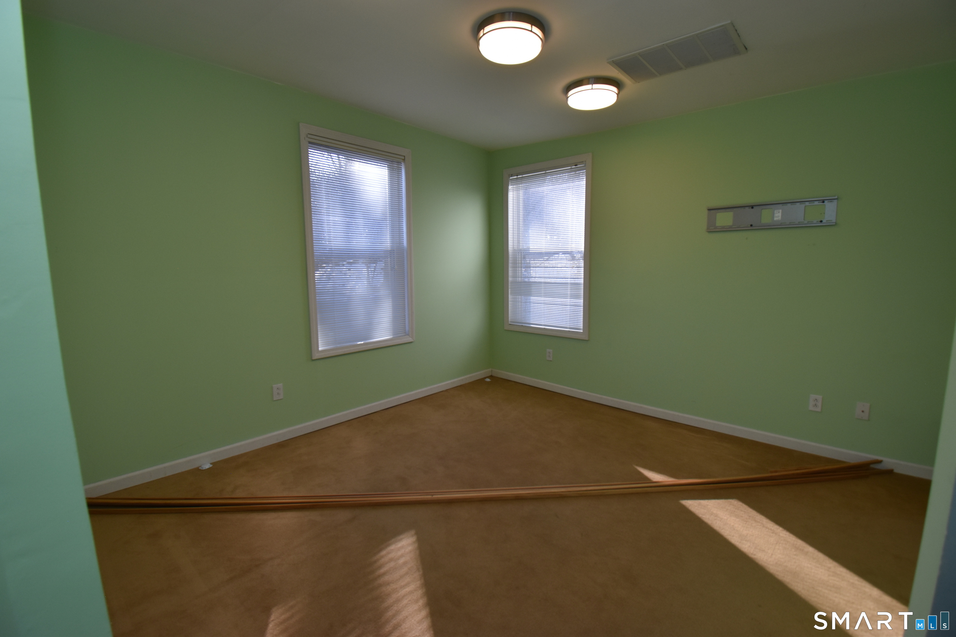 447 Wolcott Street Property Photo 17