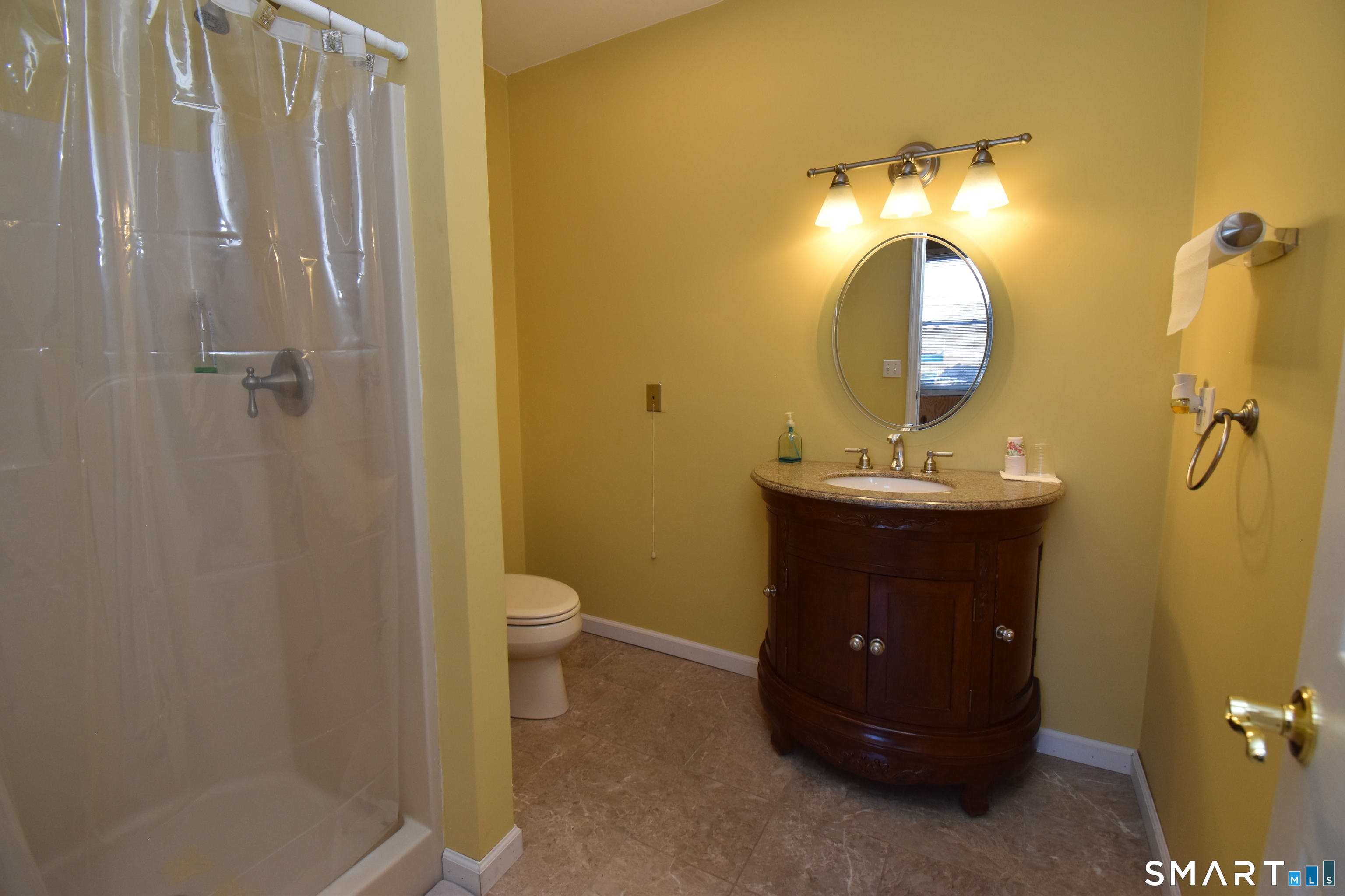 447 Wolcott Street Property Photo 18