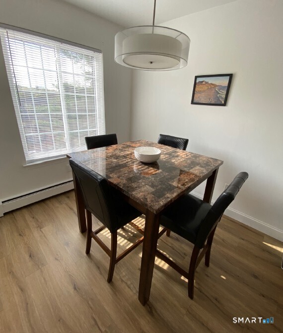 6 Canterbury 6 Court Property Photo 5