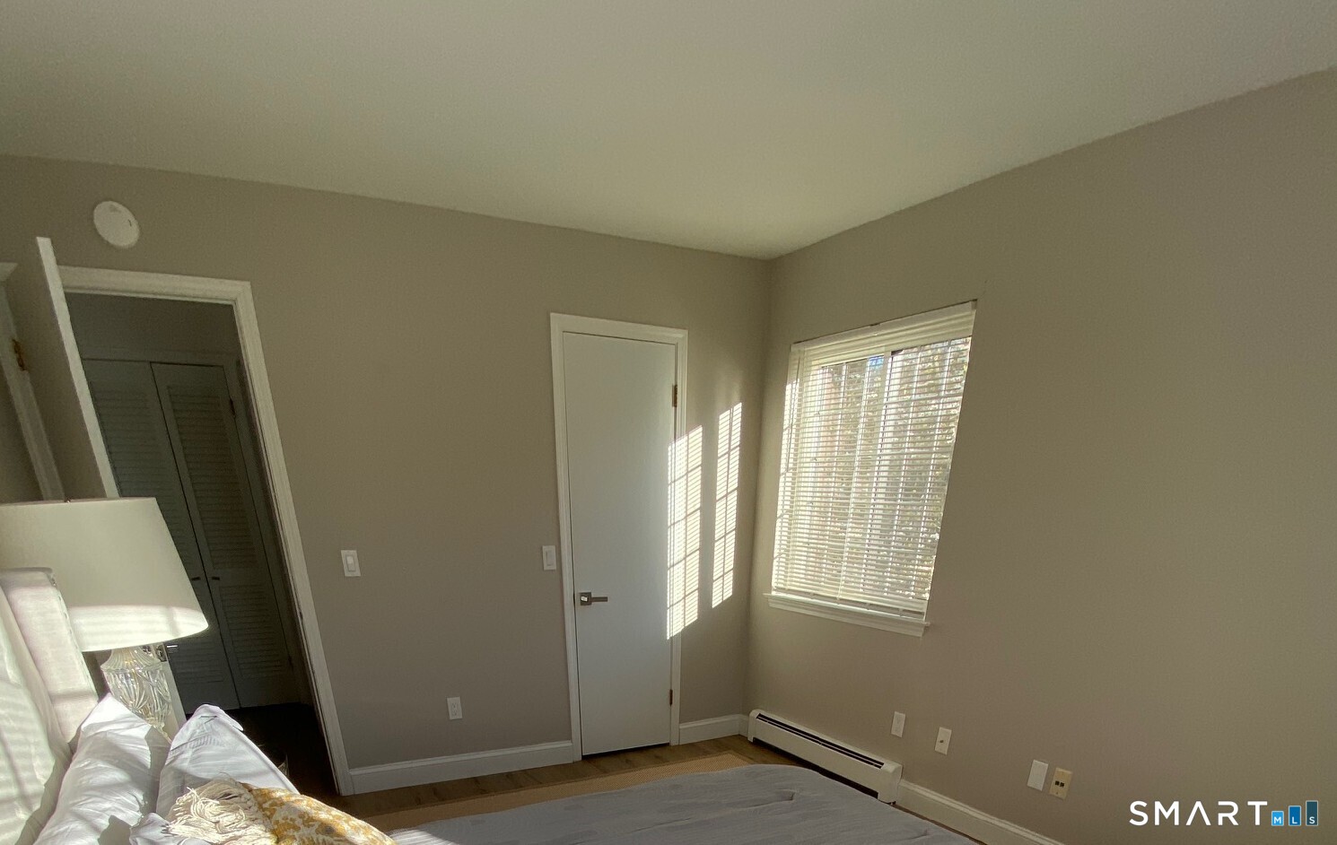 6 Canterbury 6 Court Property Photo 8