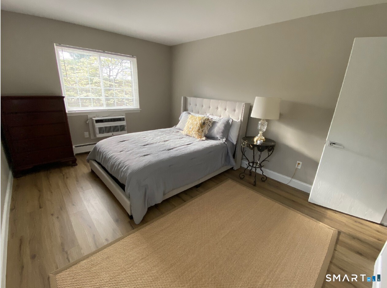 6 Canterbury 6 Court Property Photo 9