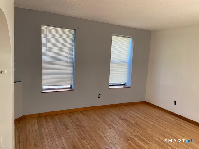 39 Wethersfield C Avenue Property Photo 10