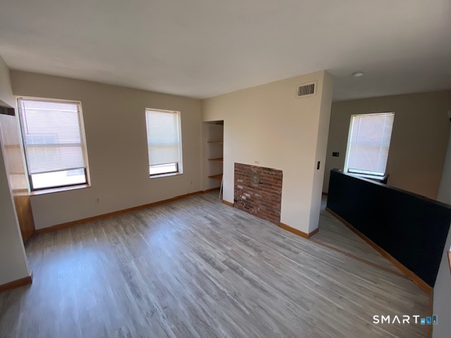 39 Wethersfield C Avenue Property Photo 21