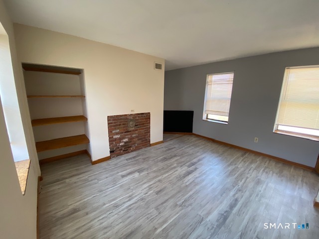 39 Wethersfield C Avenue Property Photo 22