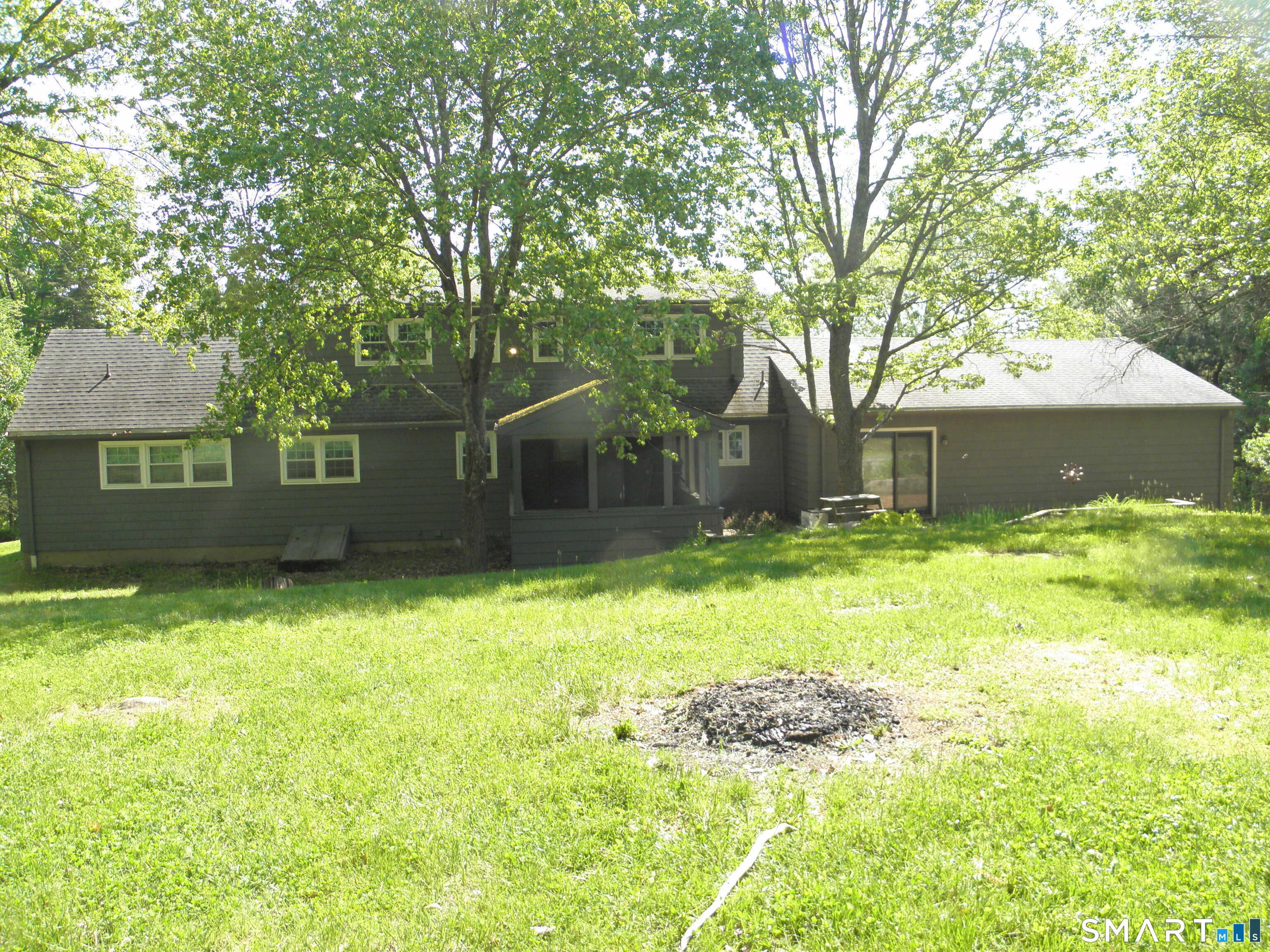 323 Jones Hollow Road Property Photo 4