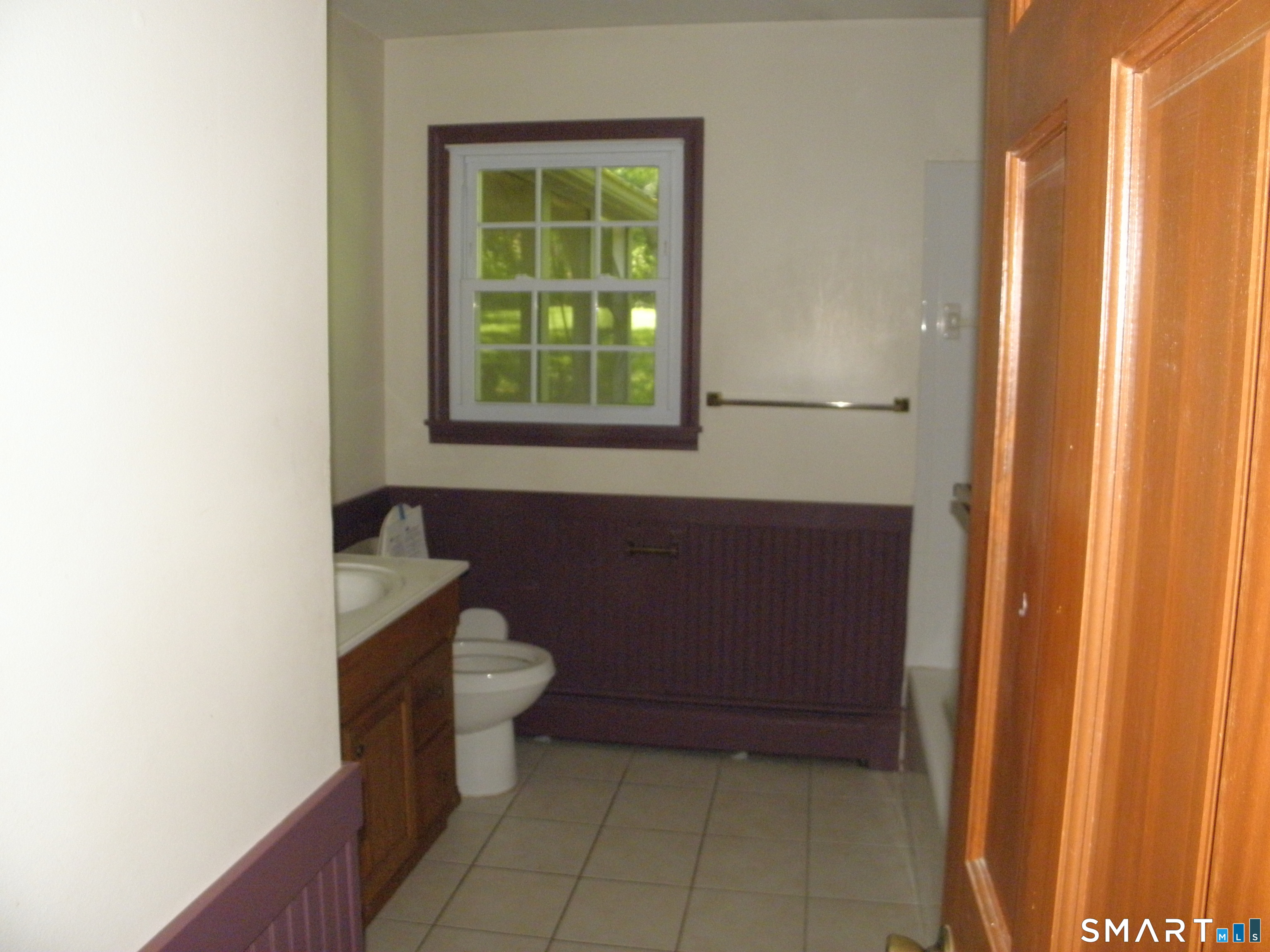 323 Jones Hollow Road Property Photo 11