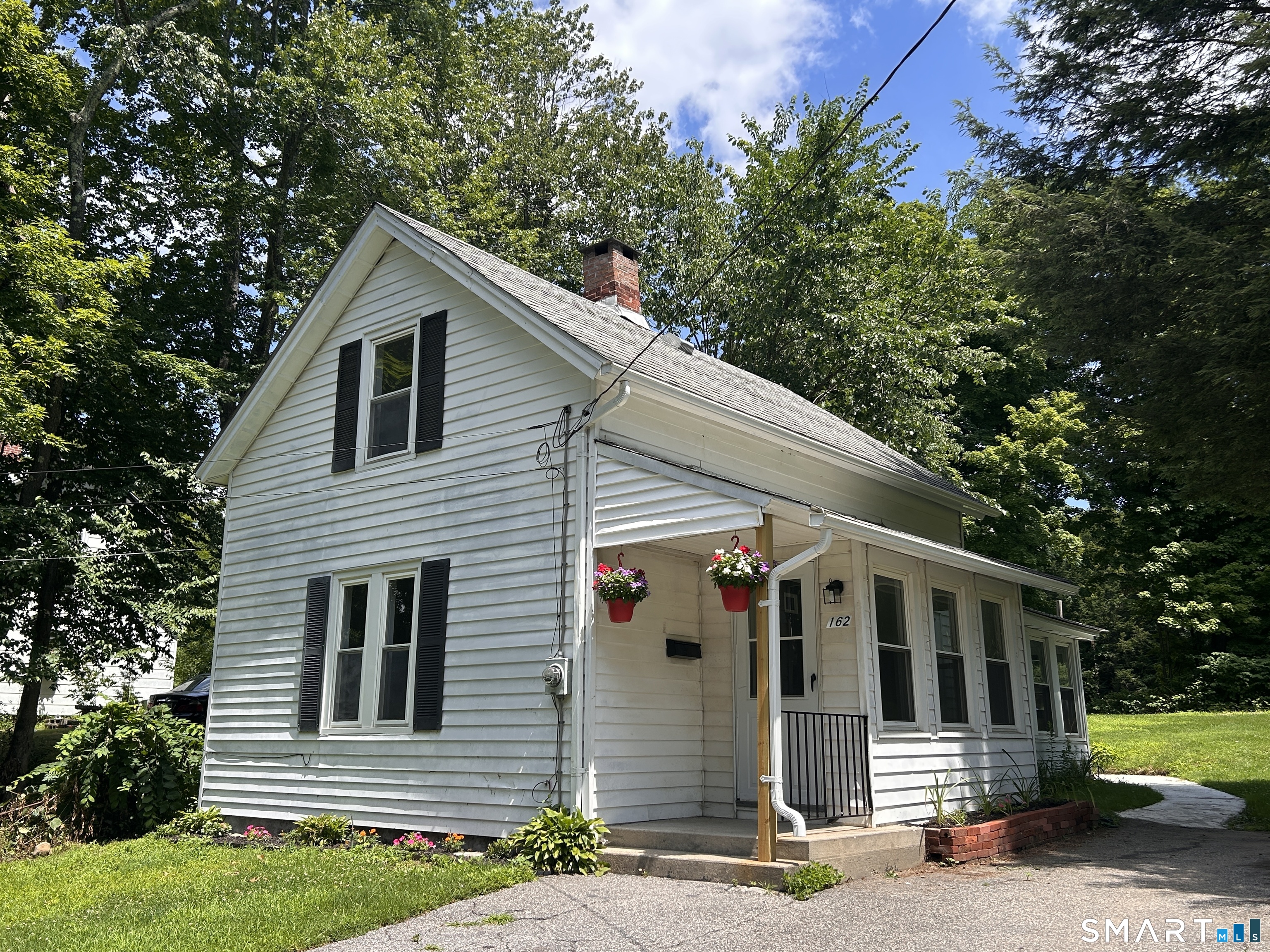 162 Bristol Street Property Photo 1