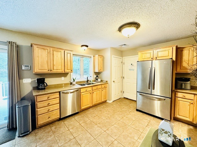 92 State Avenue Property Photo 4