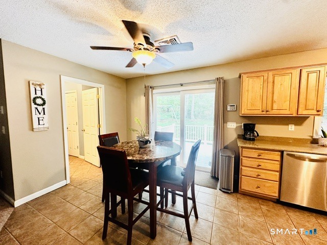 92 State Avenue Property Photo 8