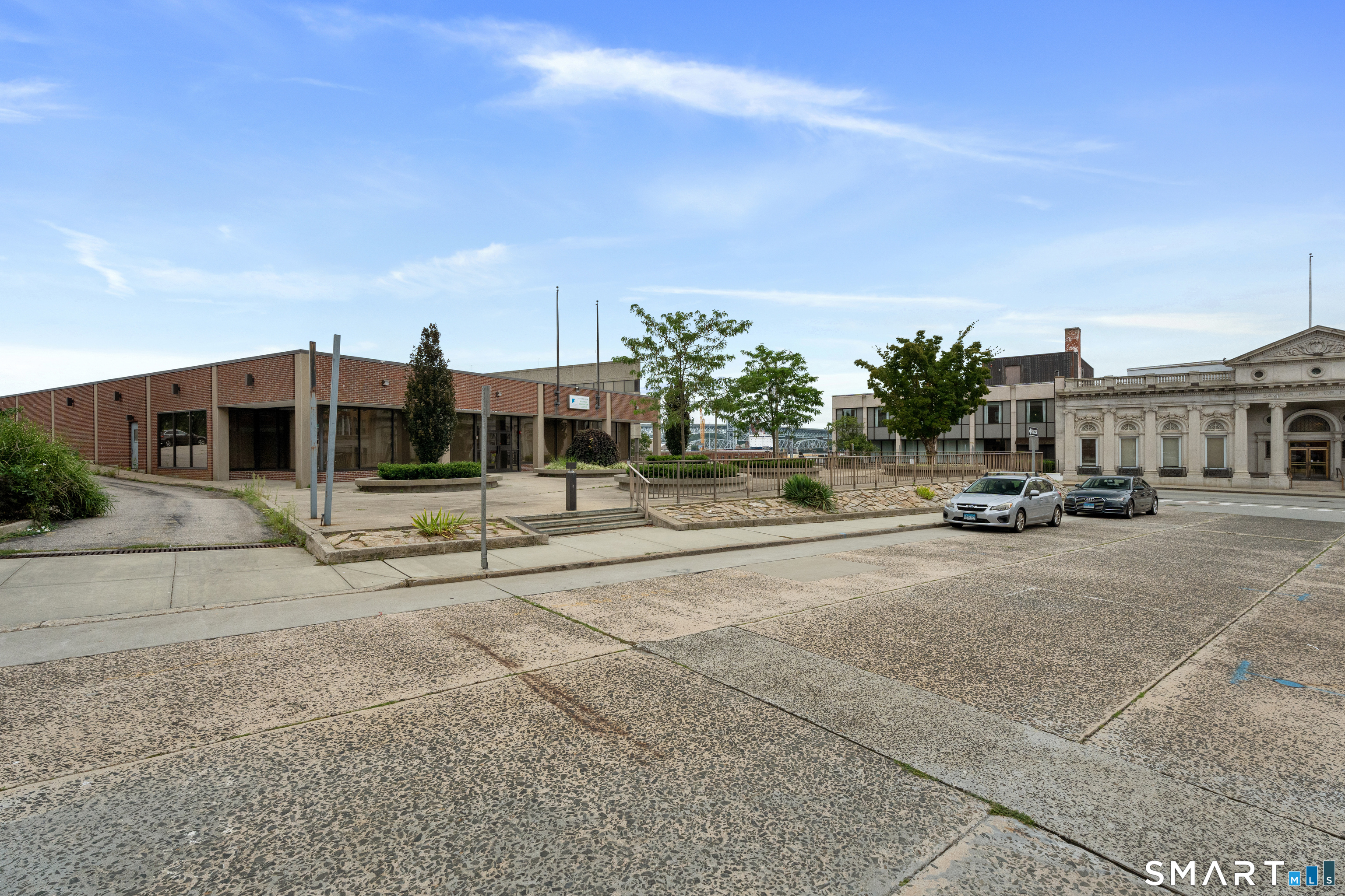 92 Eugene O'neill 128 Drive Property Photo 14
