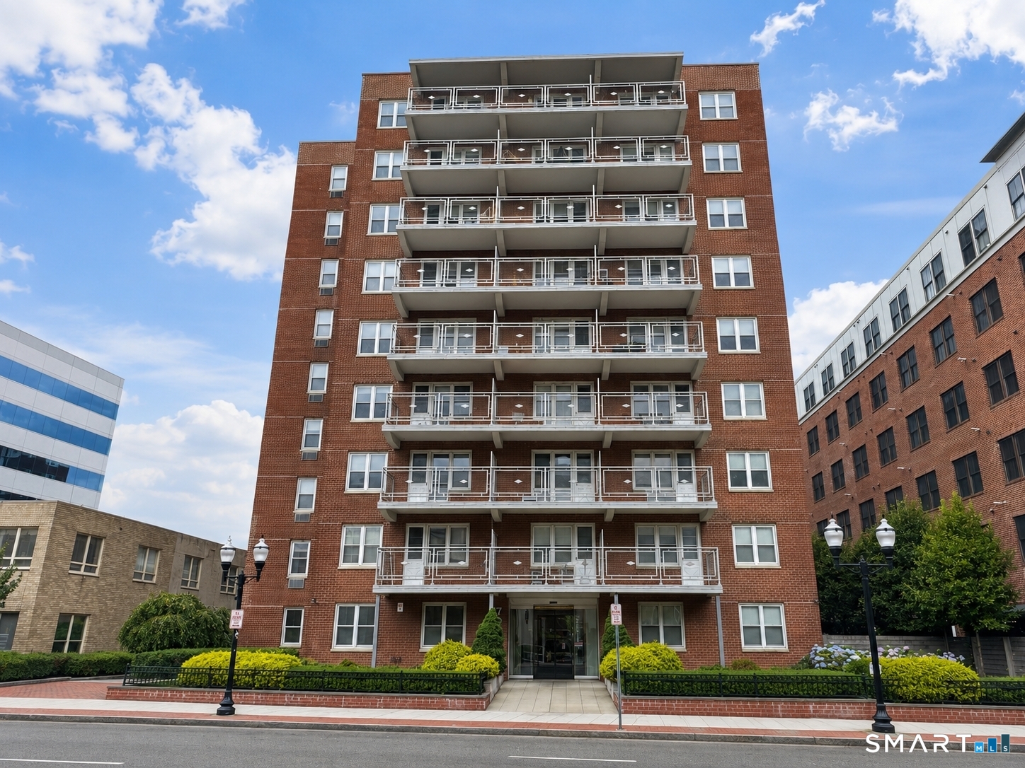 700 Summer 6e Street Property Photo 1