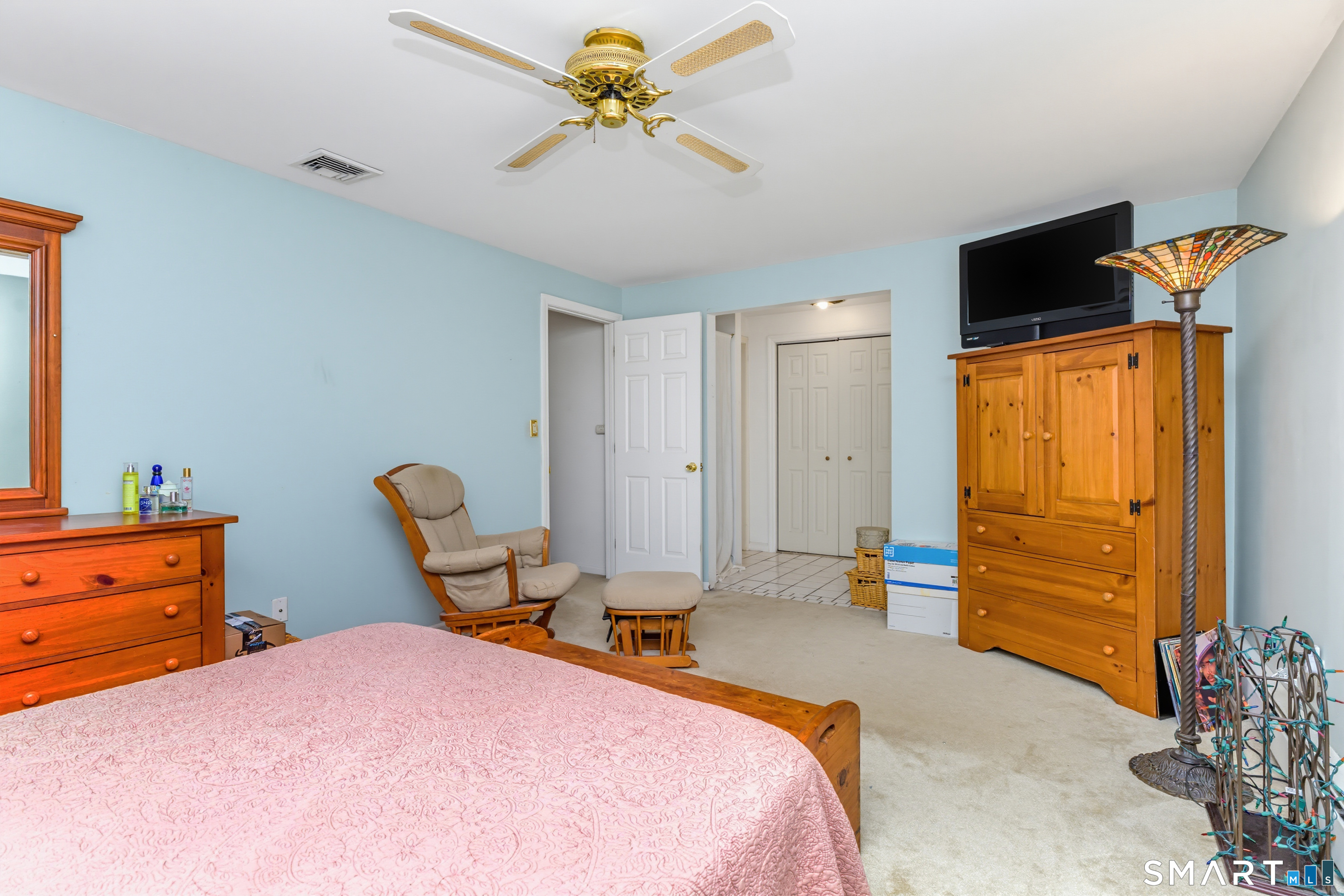 37 Country Ridge Drive Property Photo 16