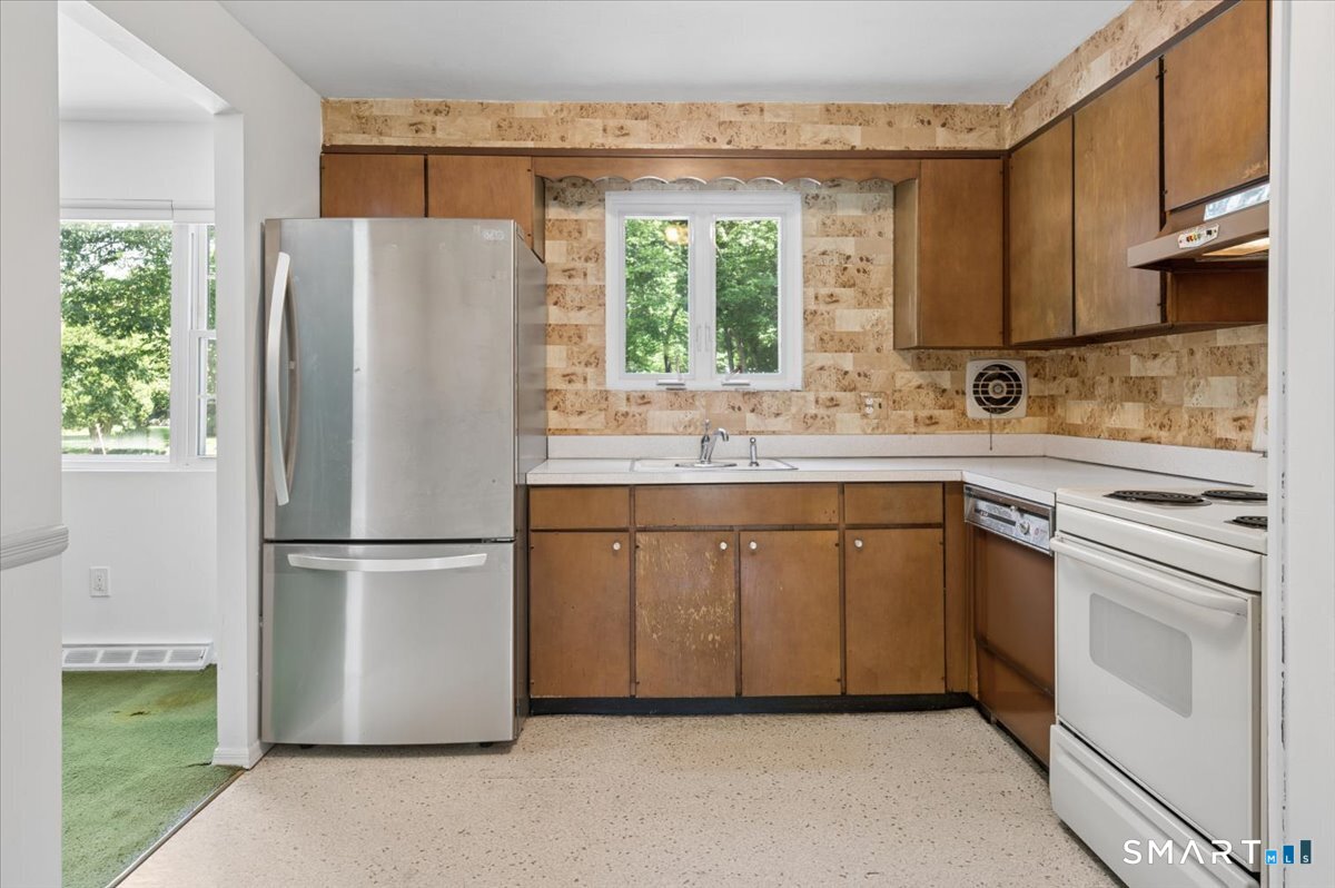 8 Stanwick Circle Property Photo 10