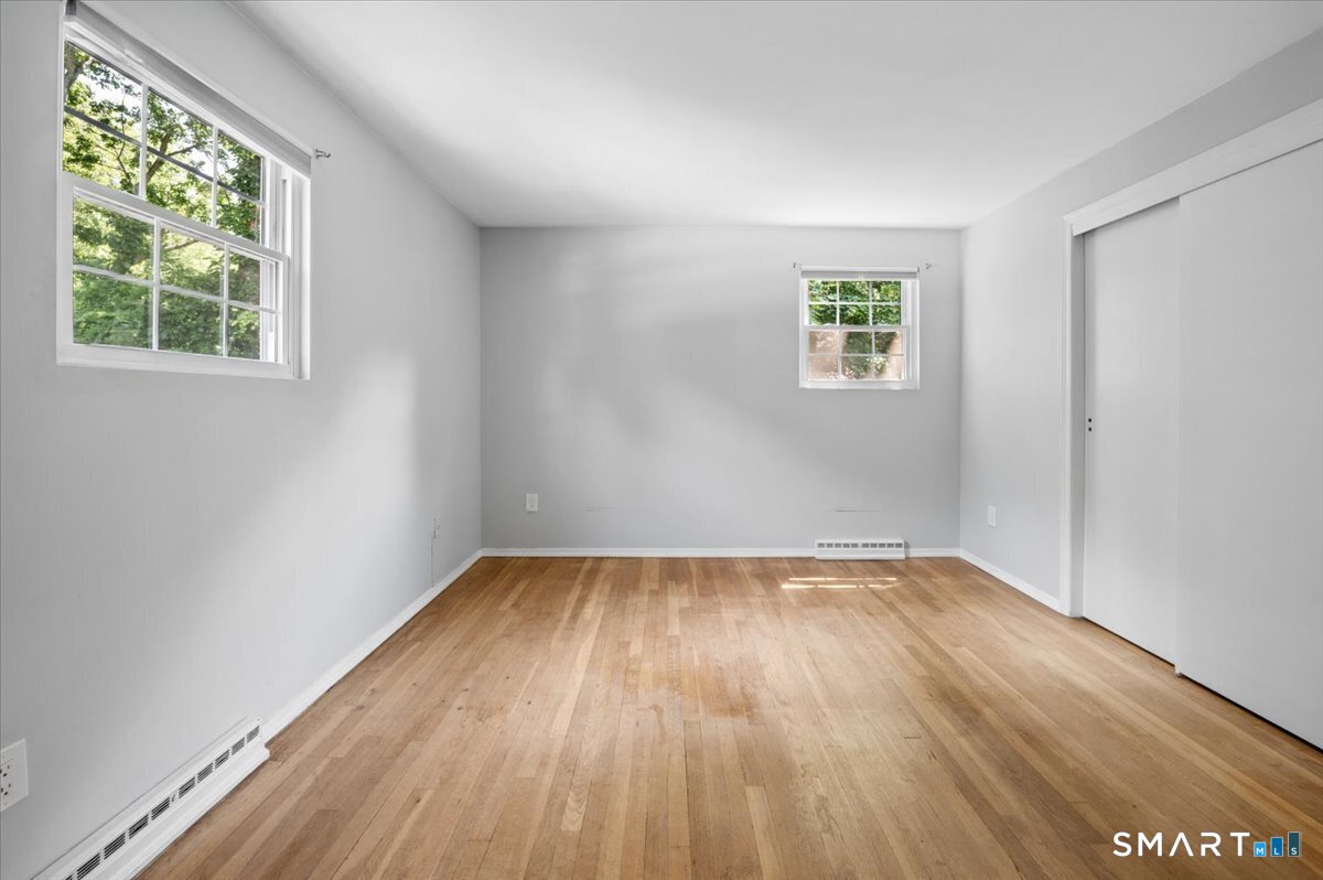 8 Stanwick Circle Property Photo 17