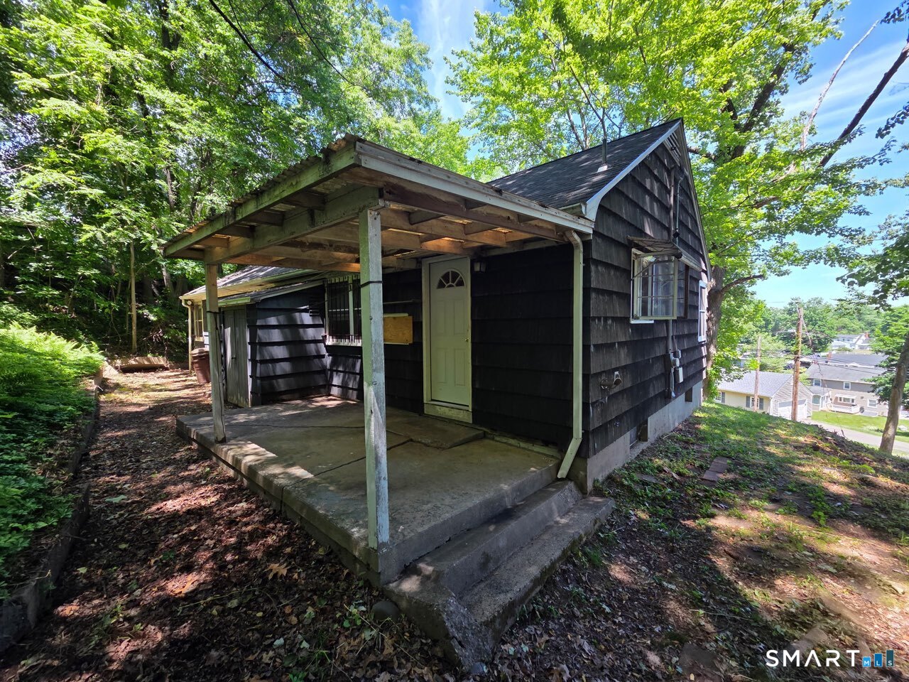 24185299 Property Photo 6
