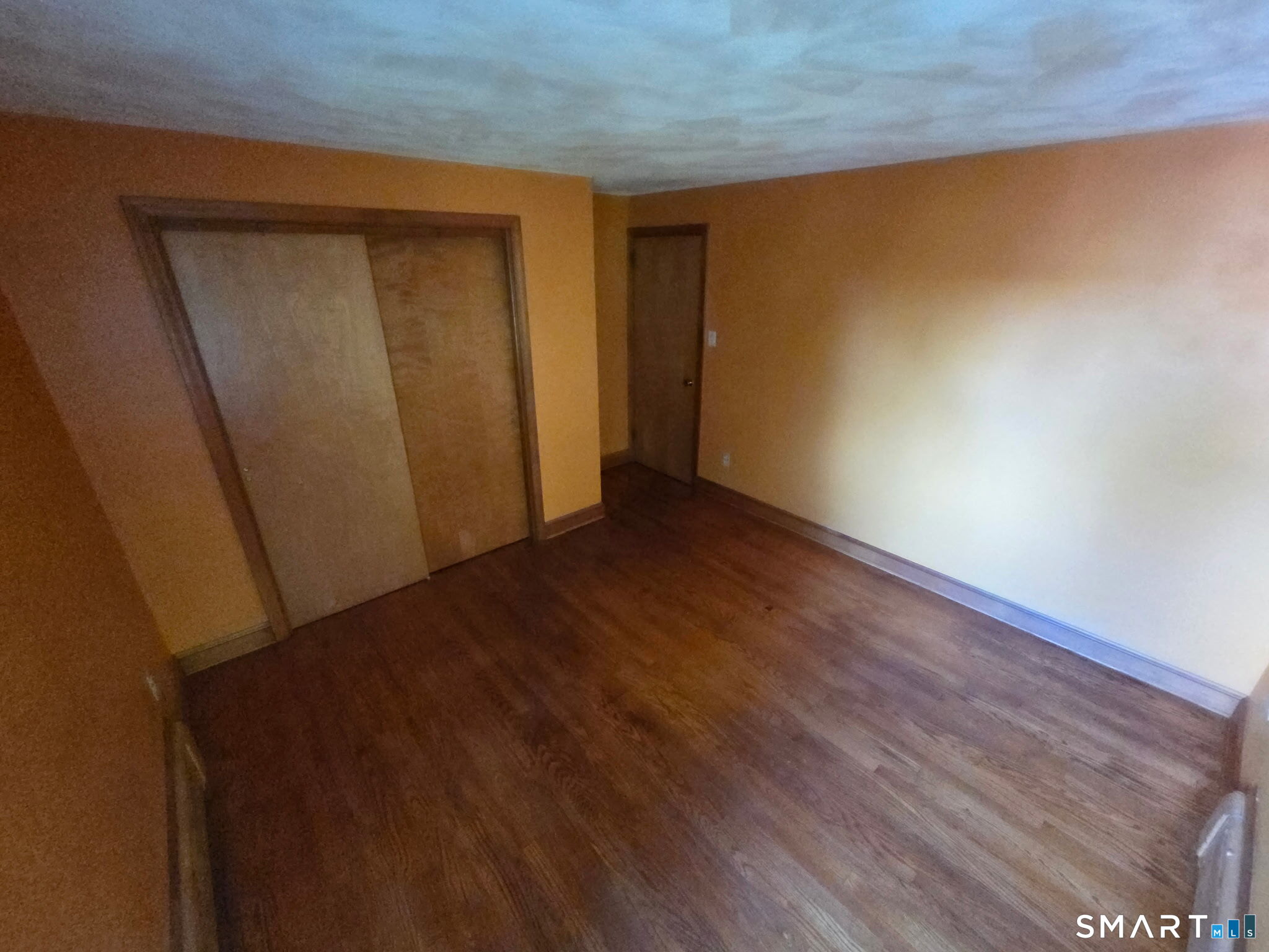 24185299 Property Photo 11