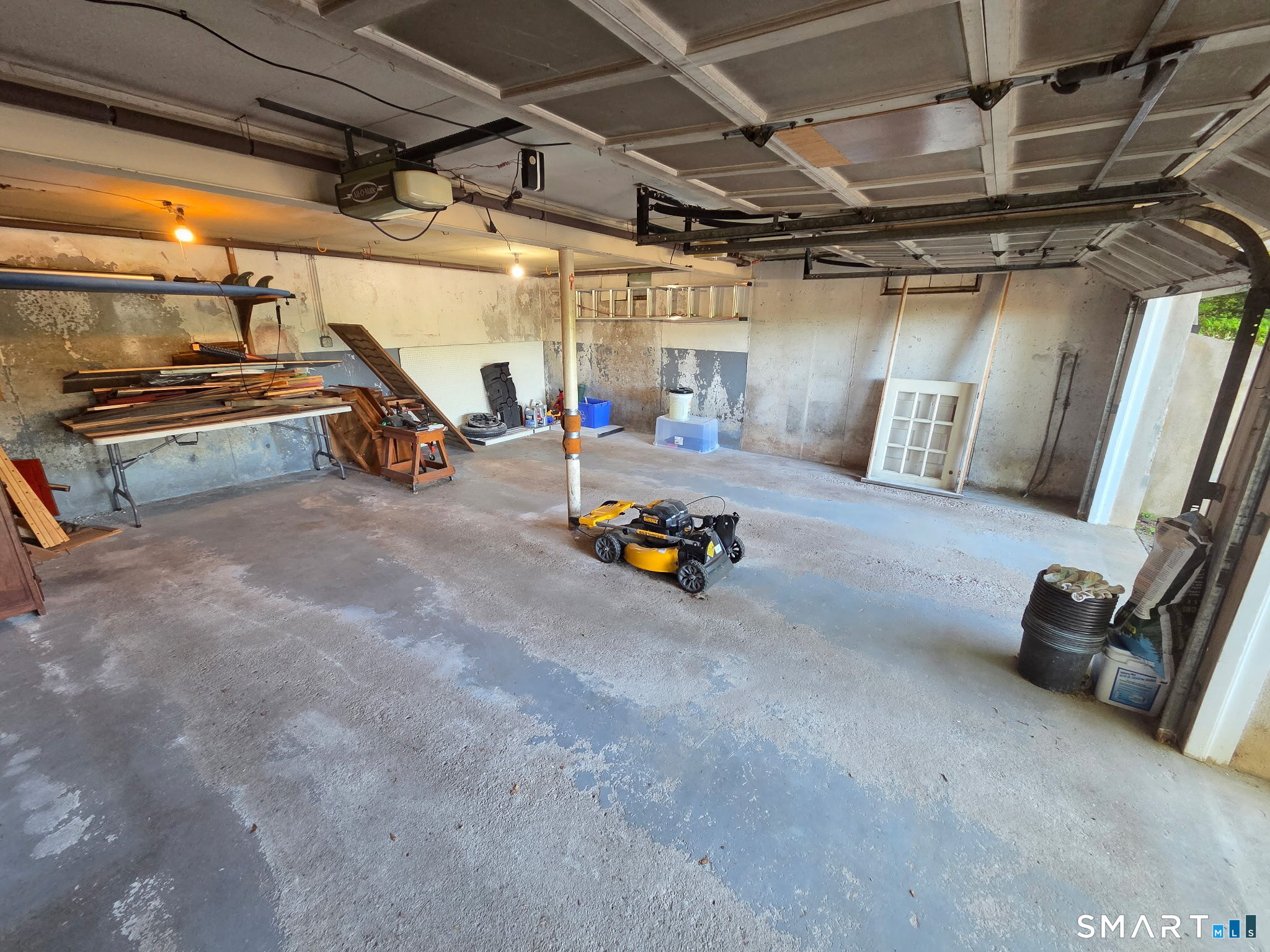 24185299 Property Photo 16