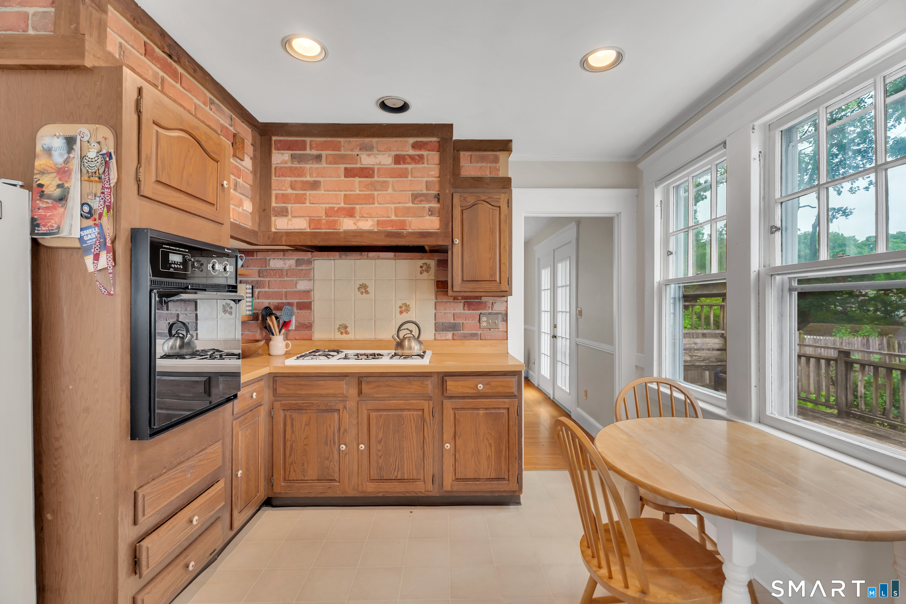 80 Russell Street Property Photo 11