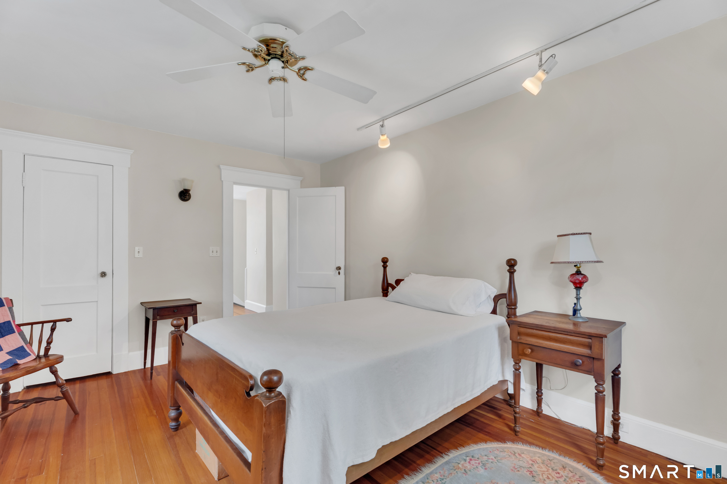 80 Russell Street Property Photo 15