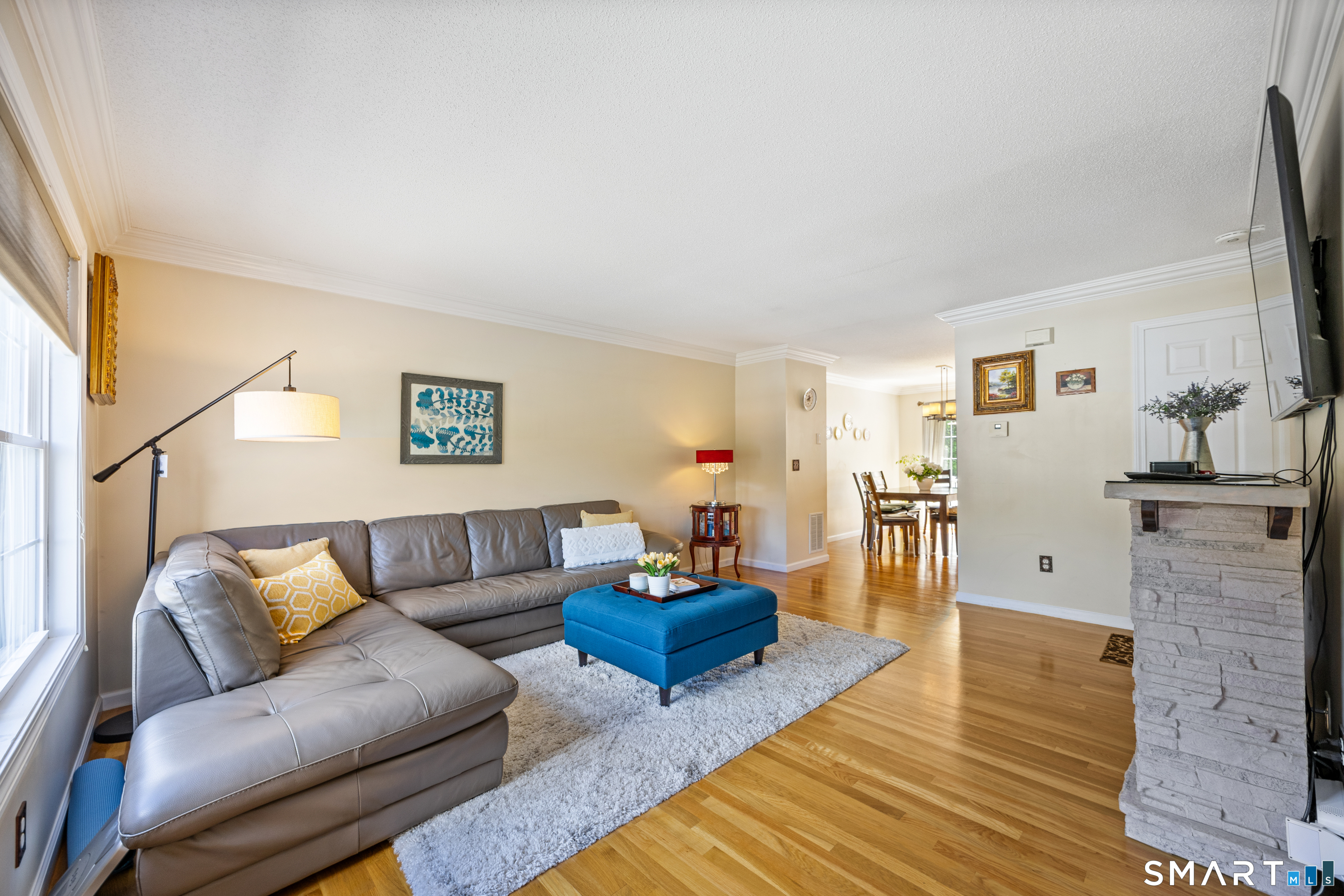 119 Taft 3 Point Property Photo 4