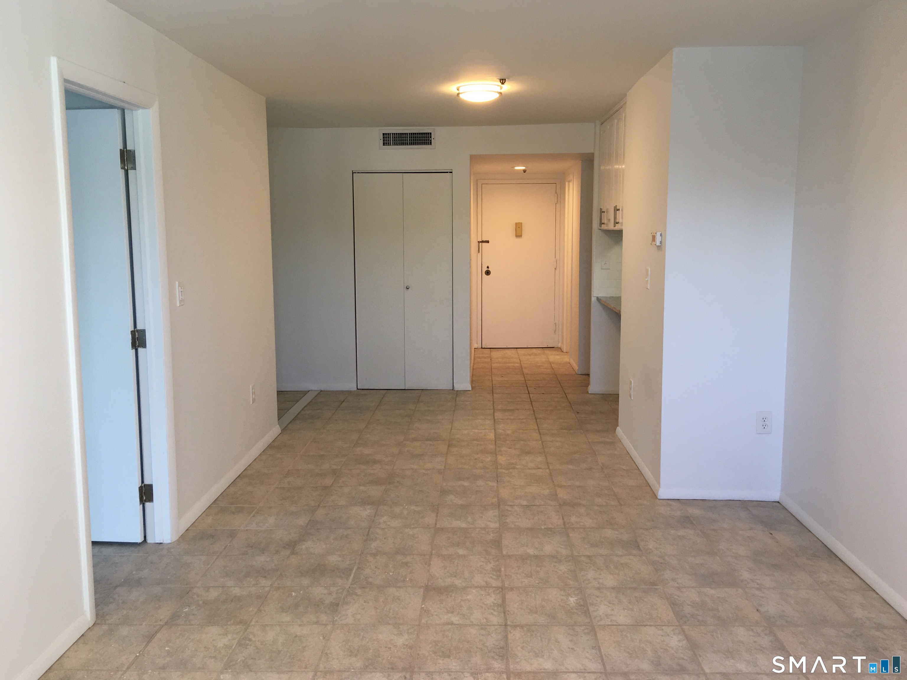 1633 Washington 5a Boulevard Property Photo 3