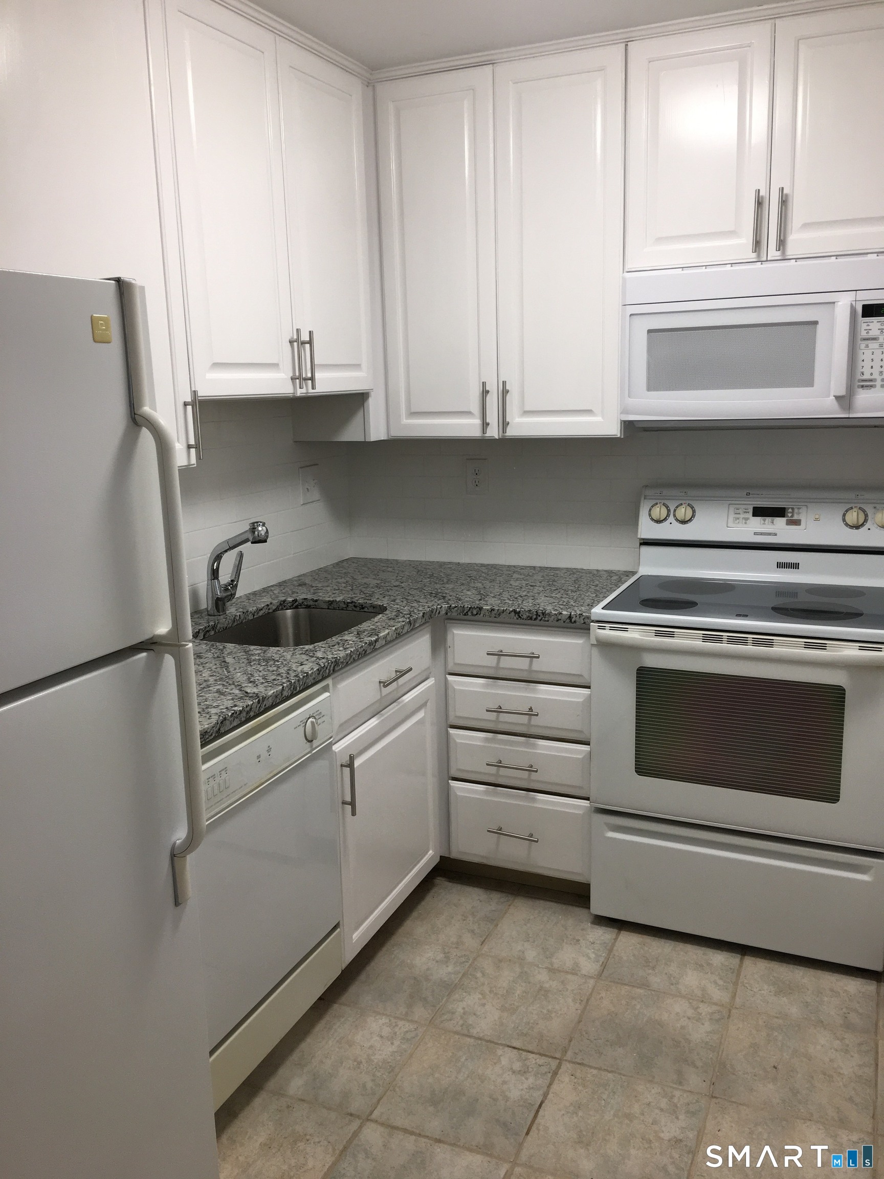 1633 Washington 5a Boulevard Property Photo 4