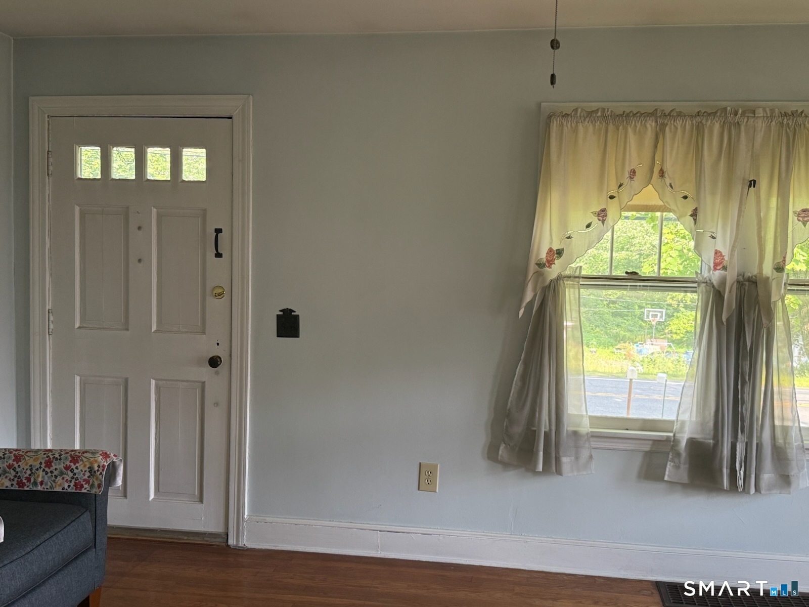 230 South Street Property Photo 6