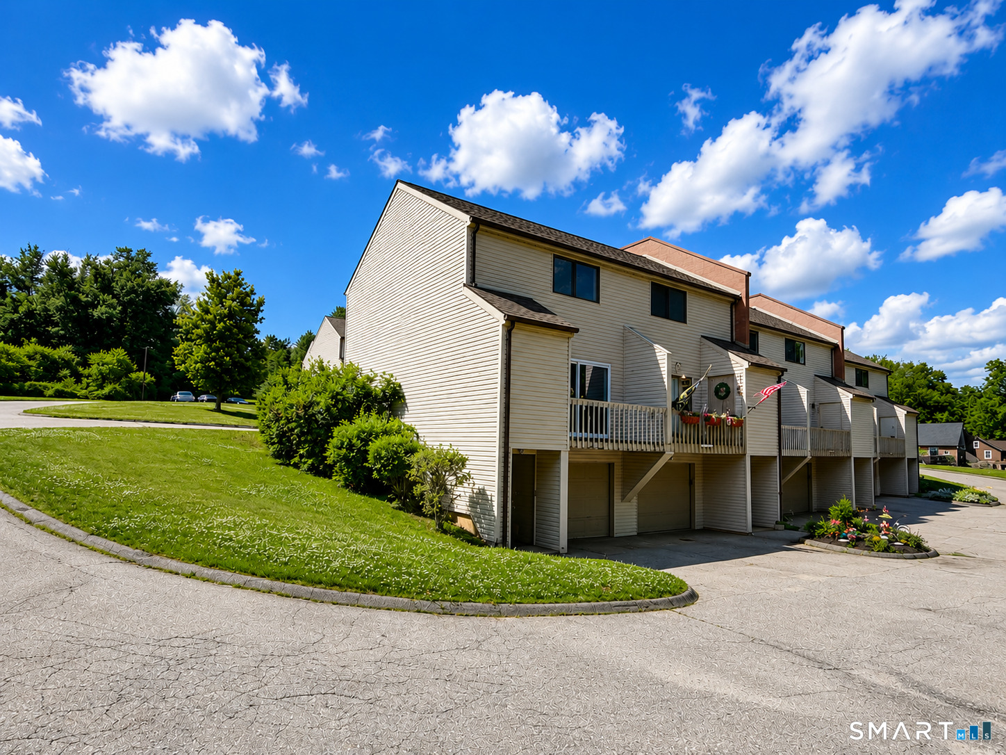 349 Allen 45D Road Property Photo 1