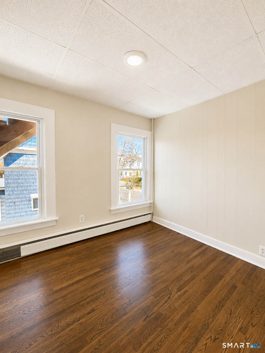 260 Summit Street Property Photo 8