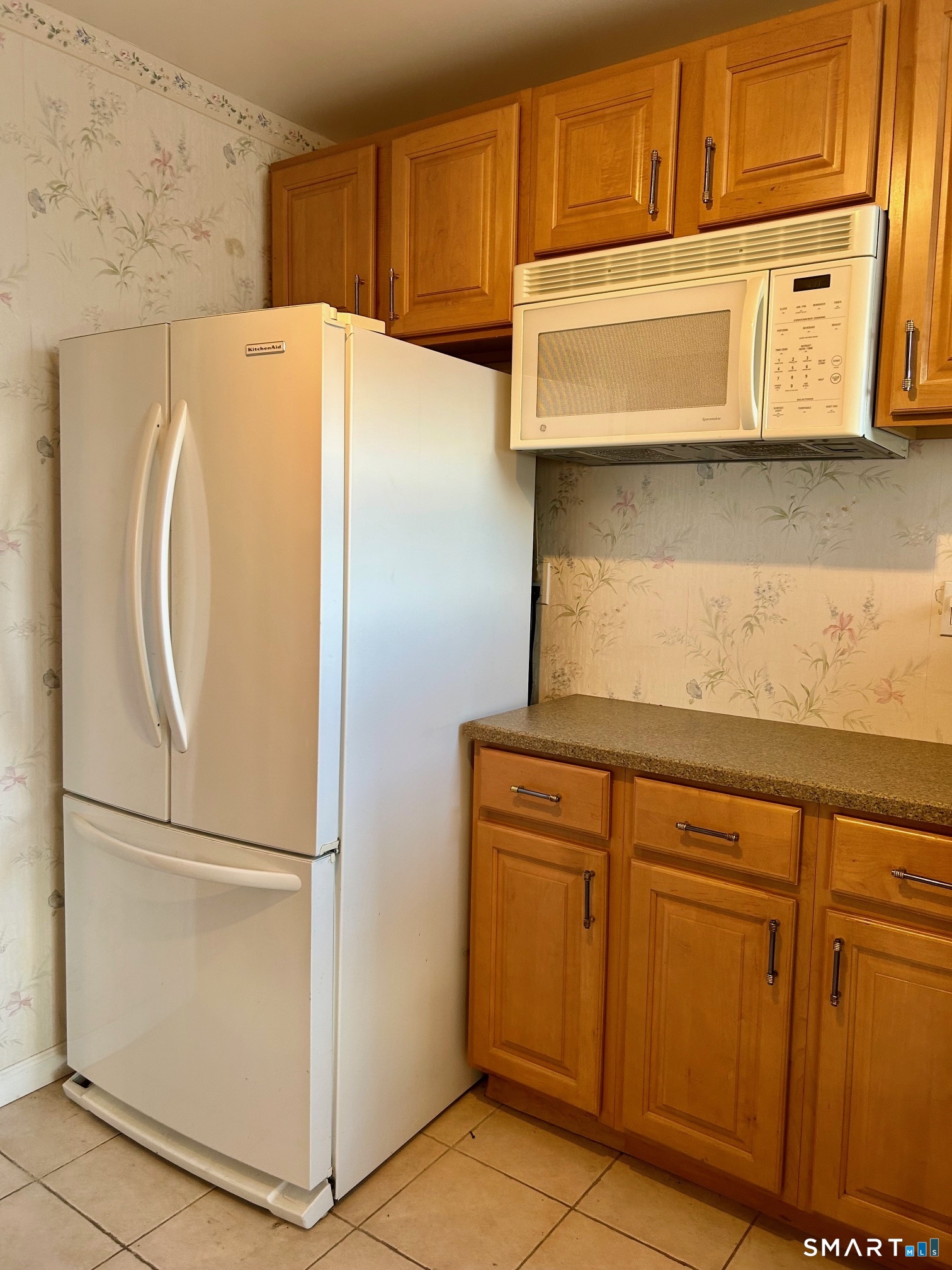 1 Strawberry Hill 3f Court Property Photo 10