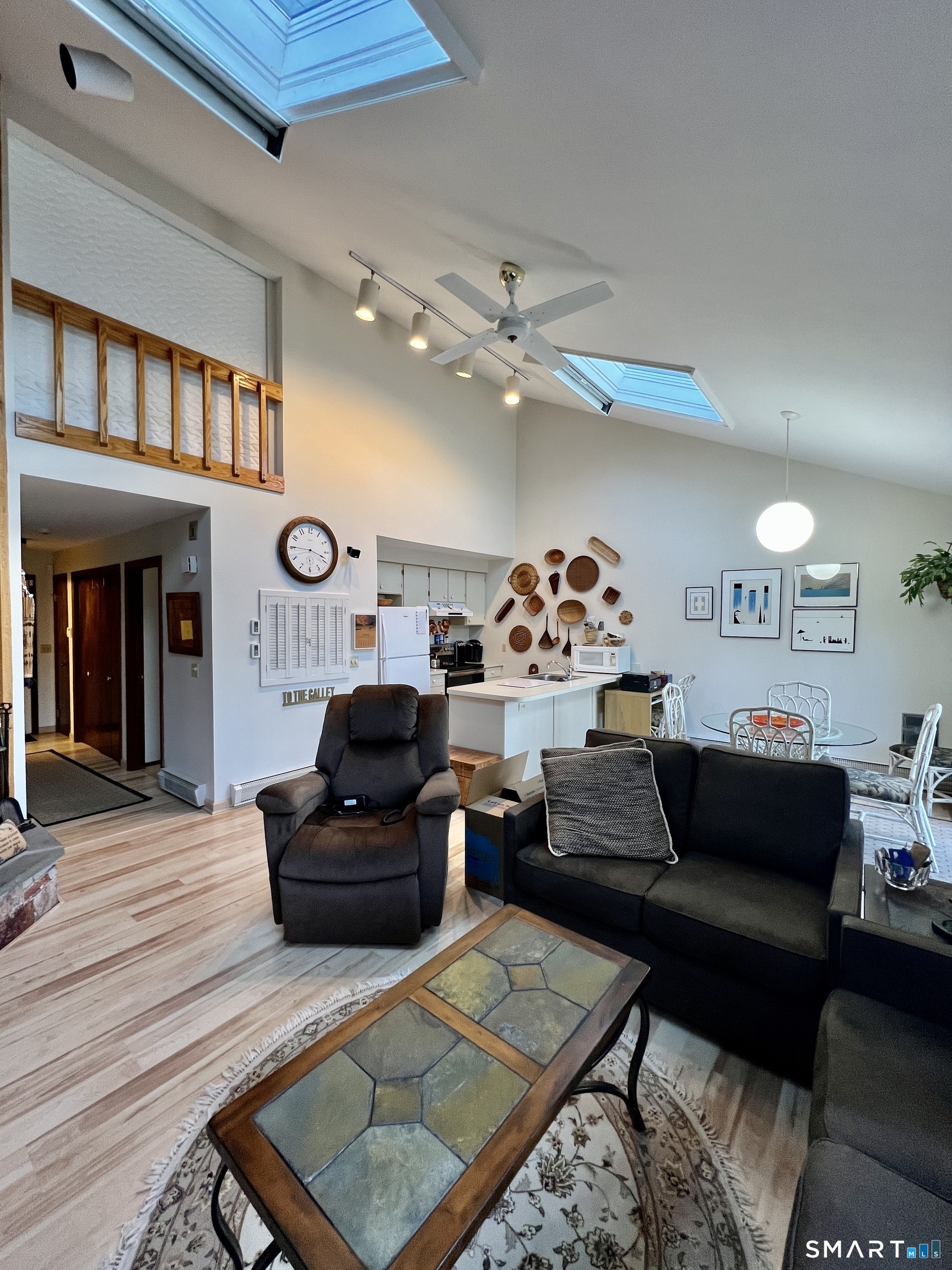207 Ledge Drive Property Photo 3