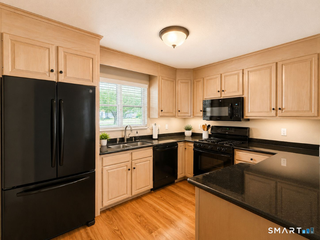 38 Dibble Hollow Lane Property Photo 2