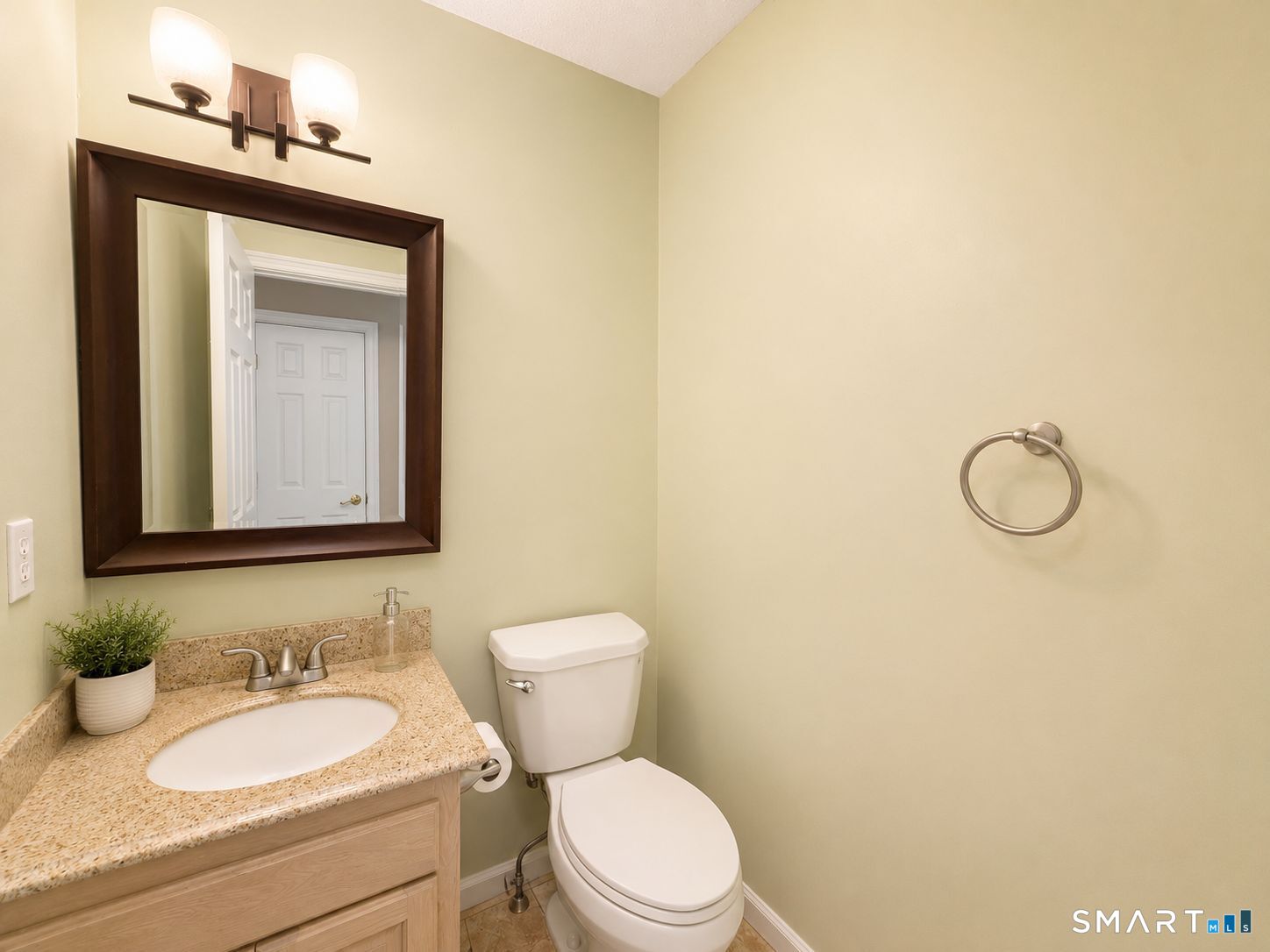 38 Dibble Hollow Lane Property Photo 6
