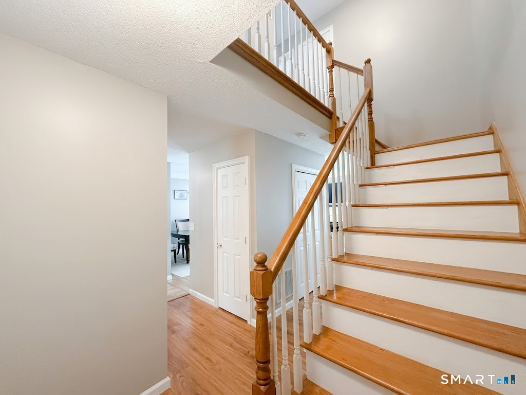 38 Dibble Hollow Lane Property Photo 7