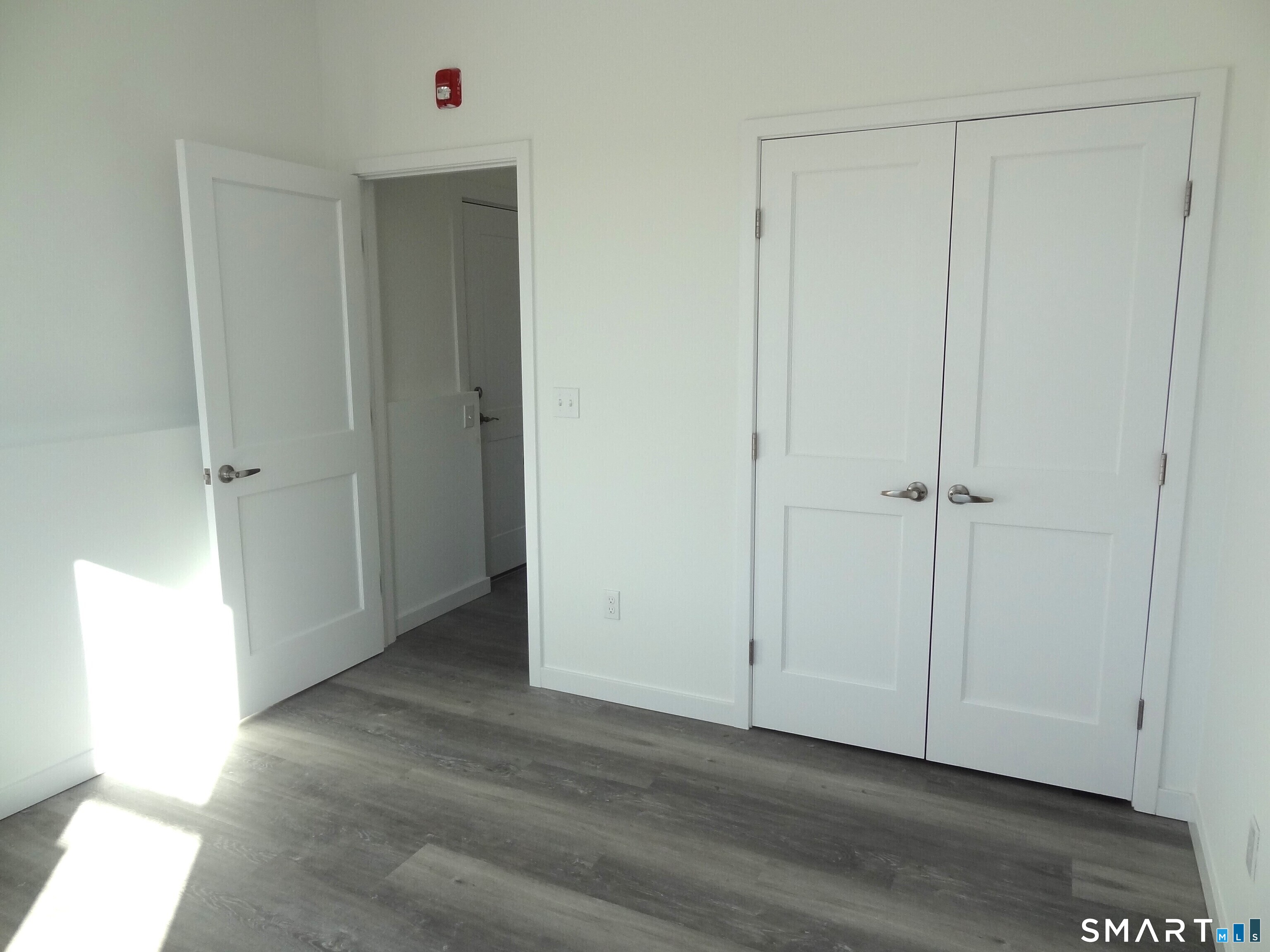 2806 Fairfield 308 Avenue Property Photo 9