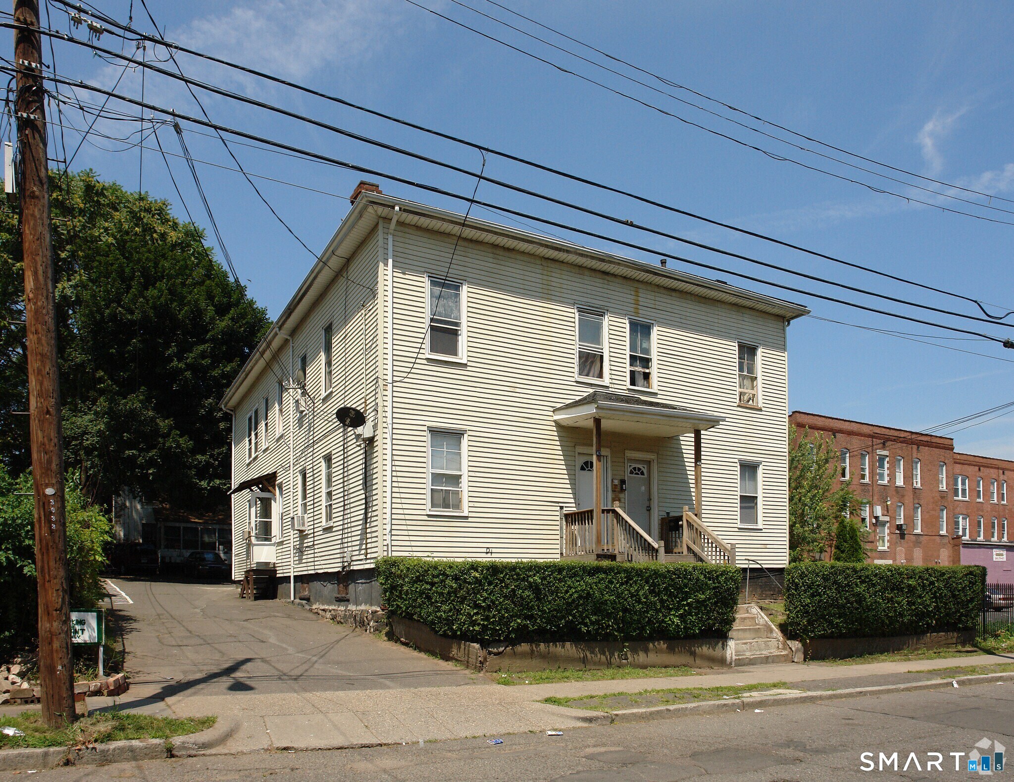 47-49 Putnam 1 Street Property Photo 6
