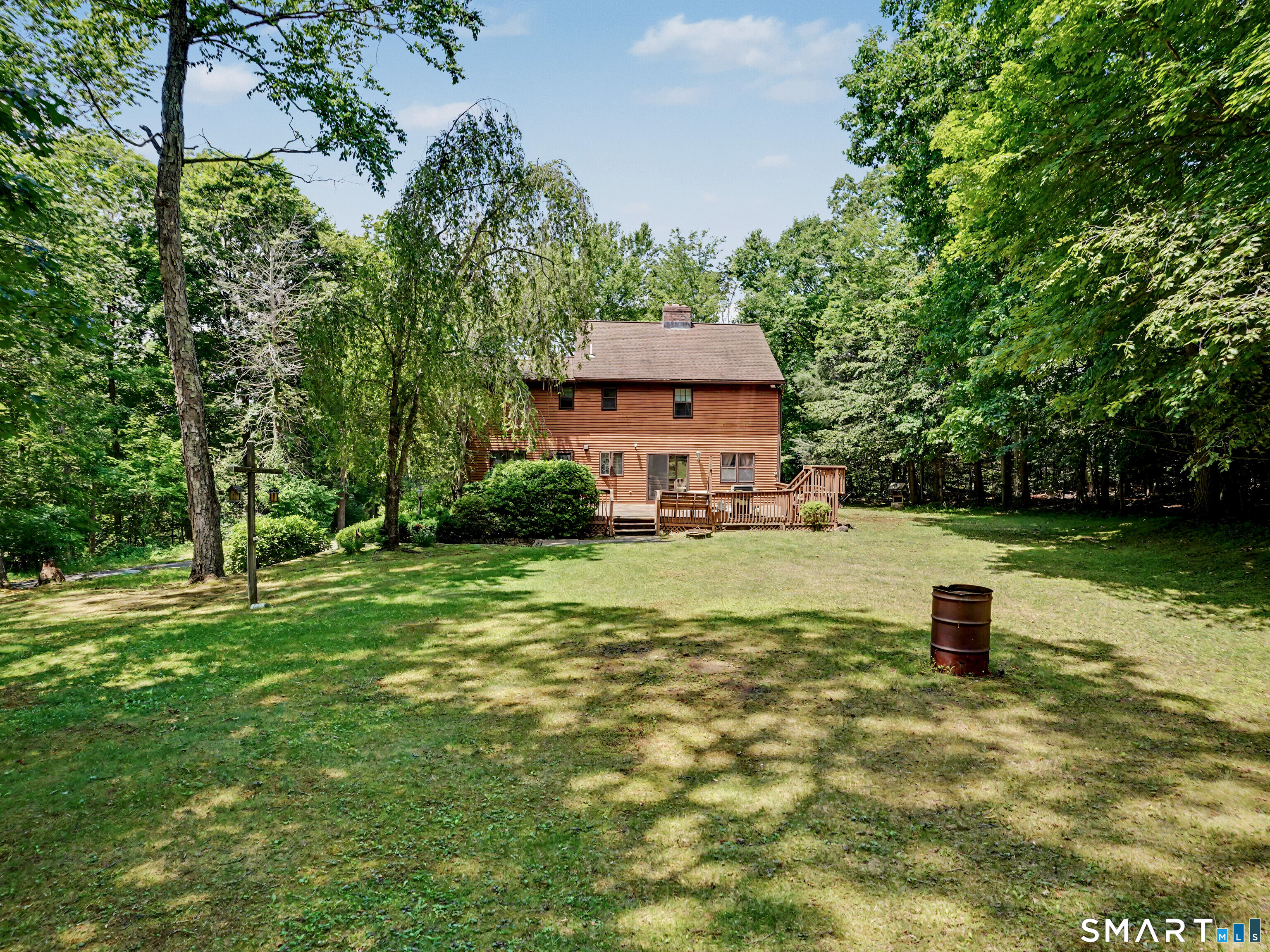 9 Old Country Road Property Photo 4