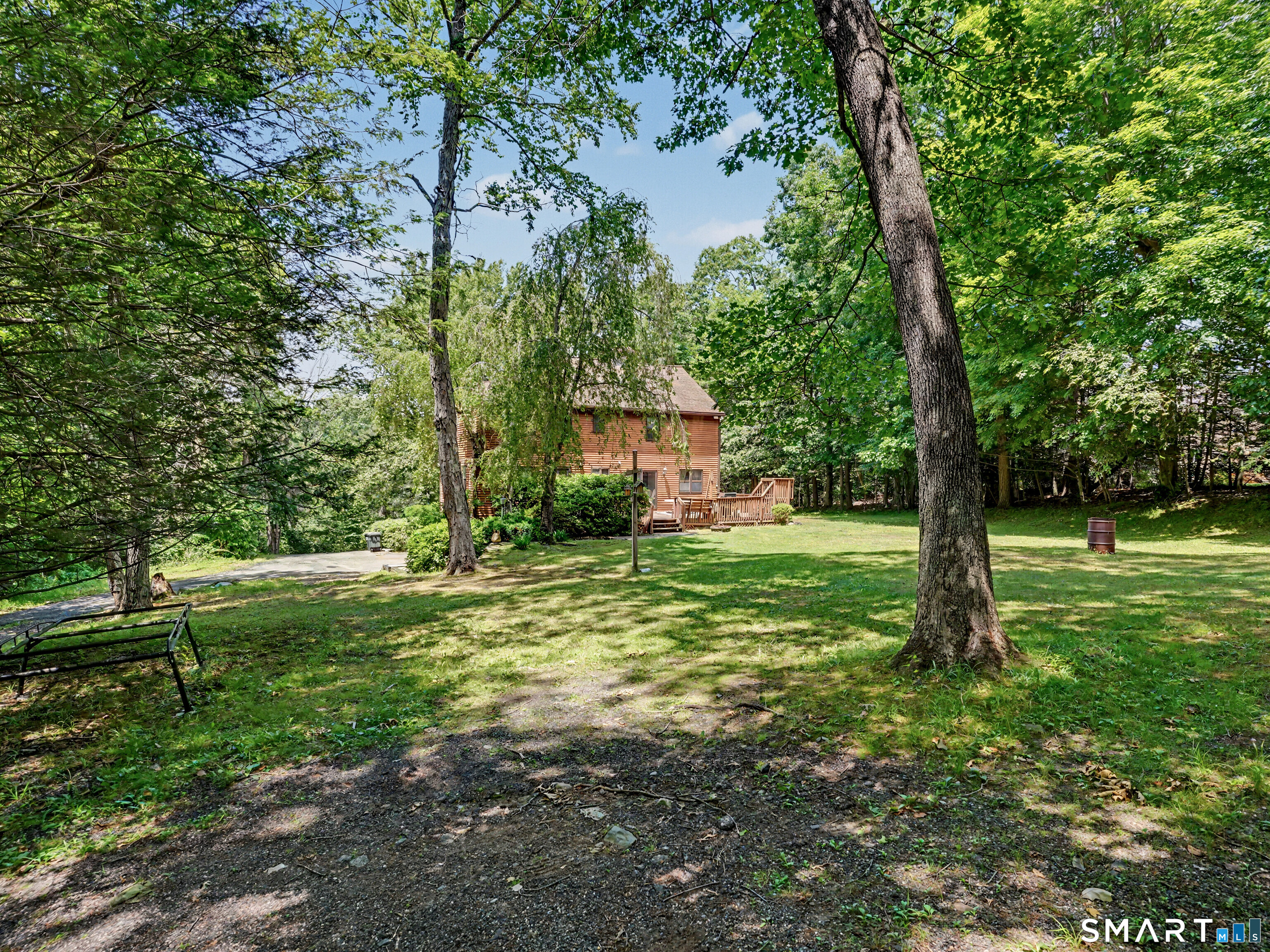 9 Old Country Road Property Photo 5