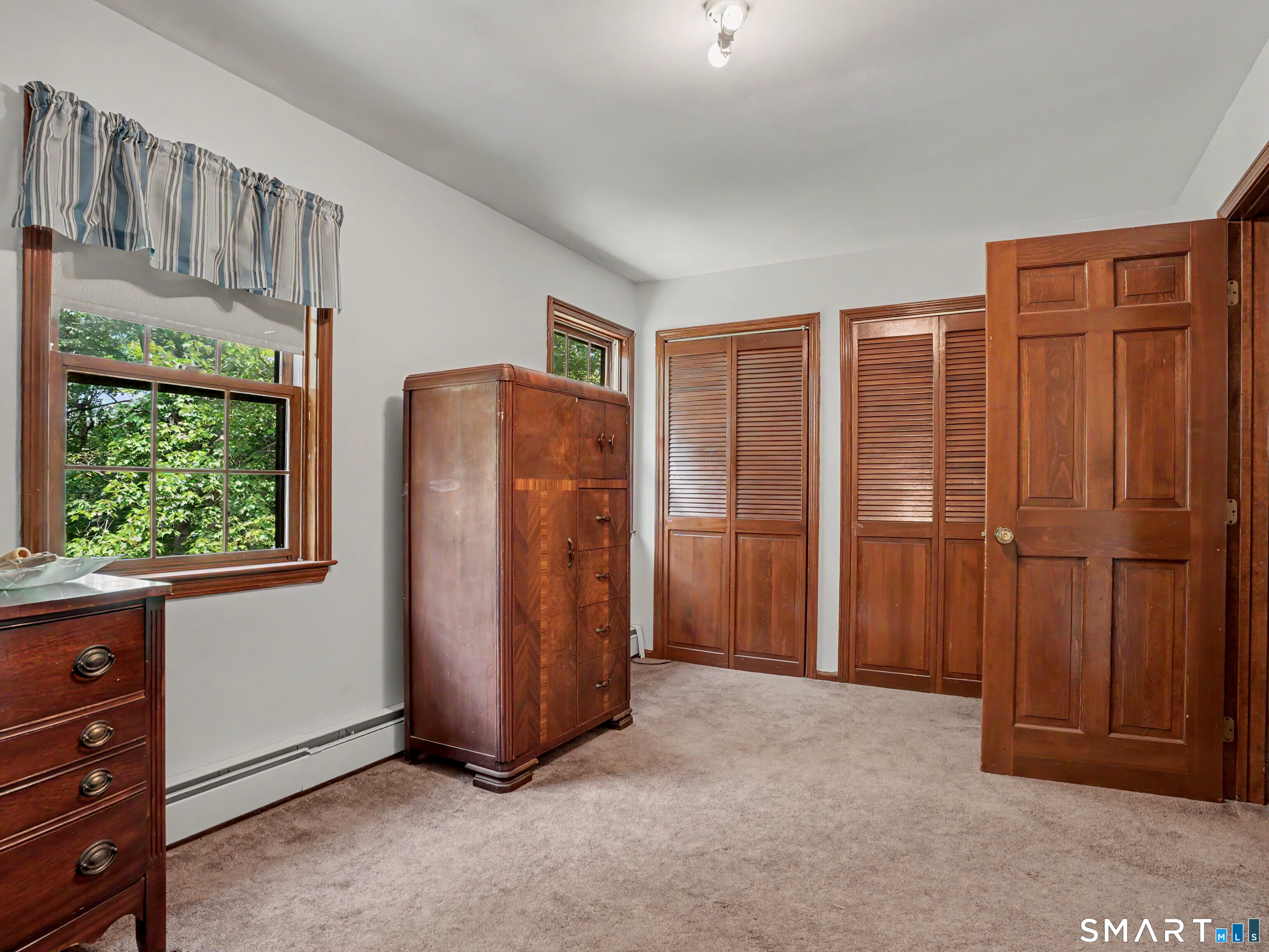 9 Old Country Road Property Photo 26