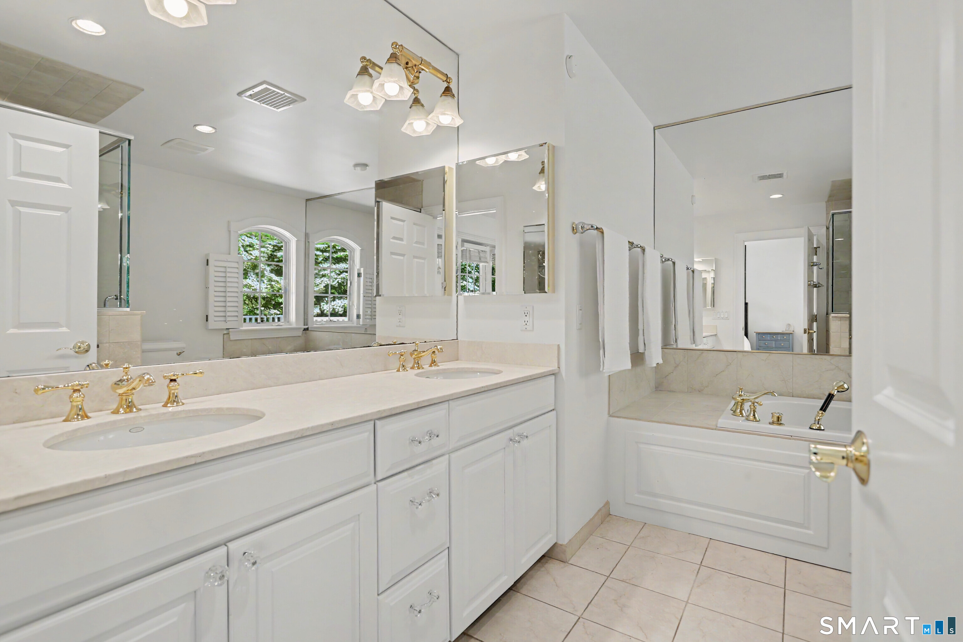 186 Compo South Road Property Photo 22