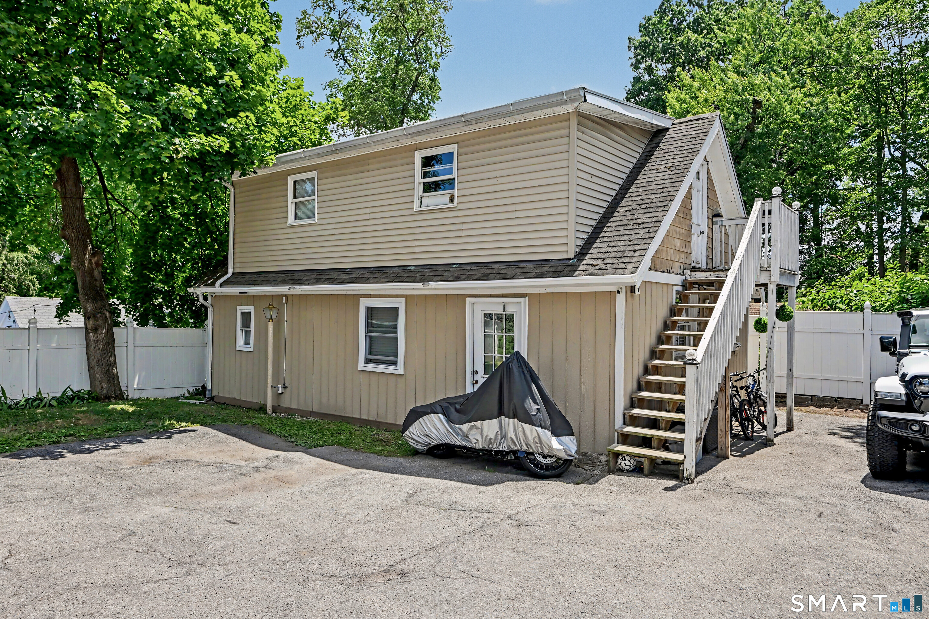 44 Toms Road Property Photo 4
